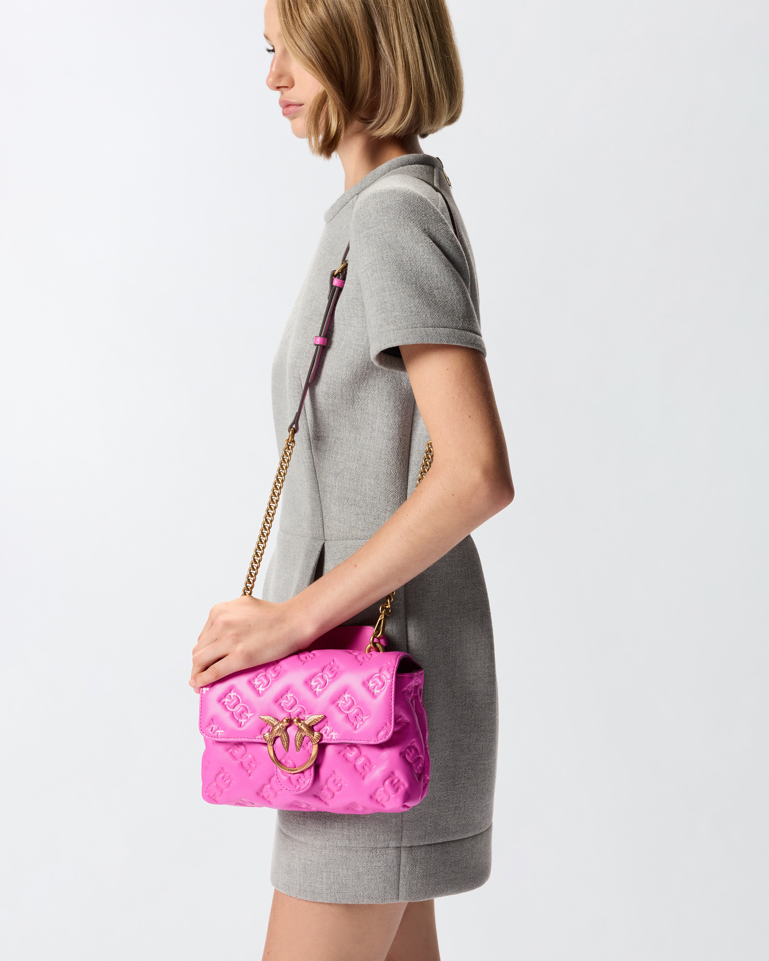 Mini sac à bandoulière love bag puff en cuir nappa logoté PINKO Rose