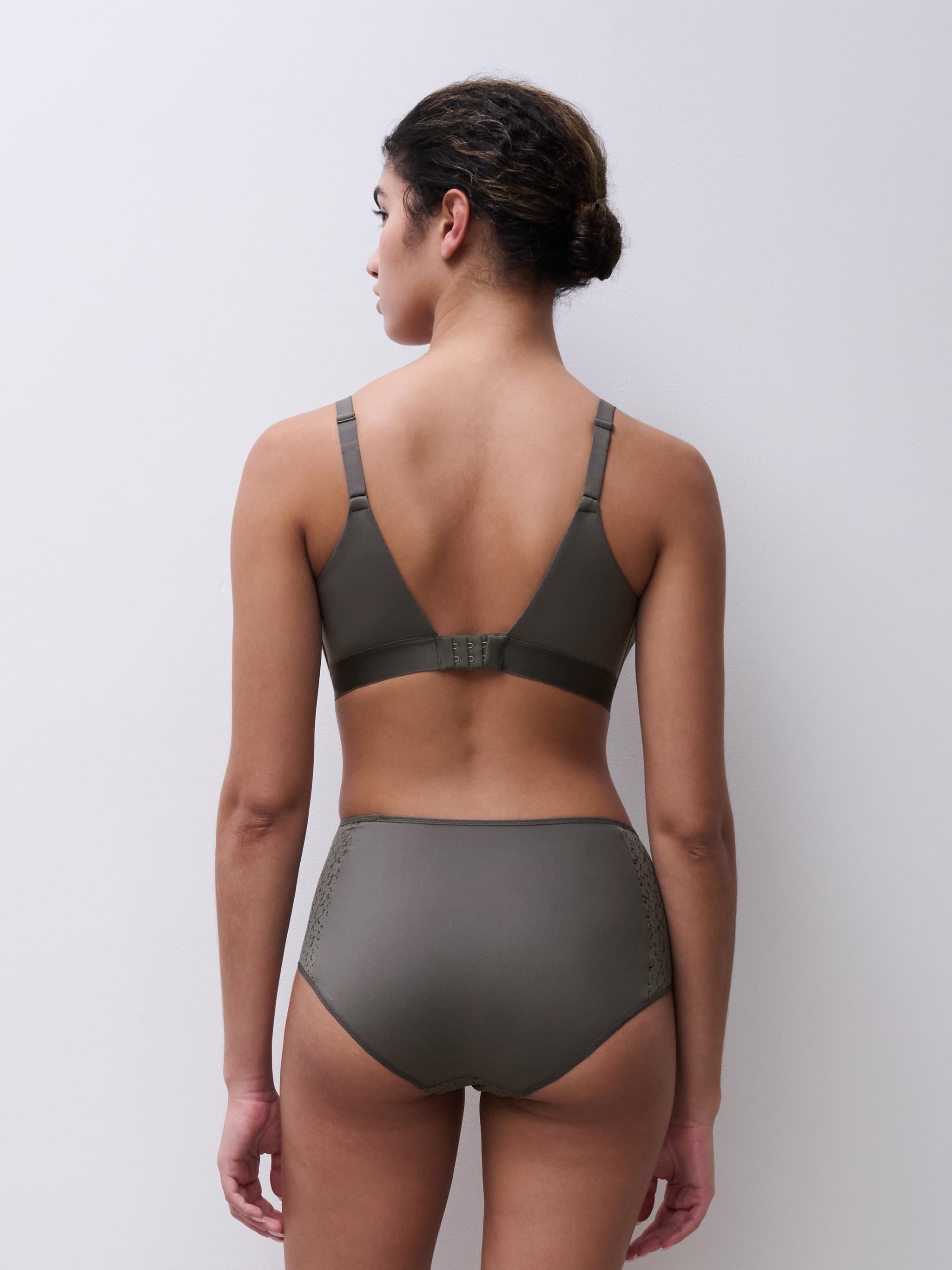 Non-wired support bra with cups CHANTELLE Grey