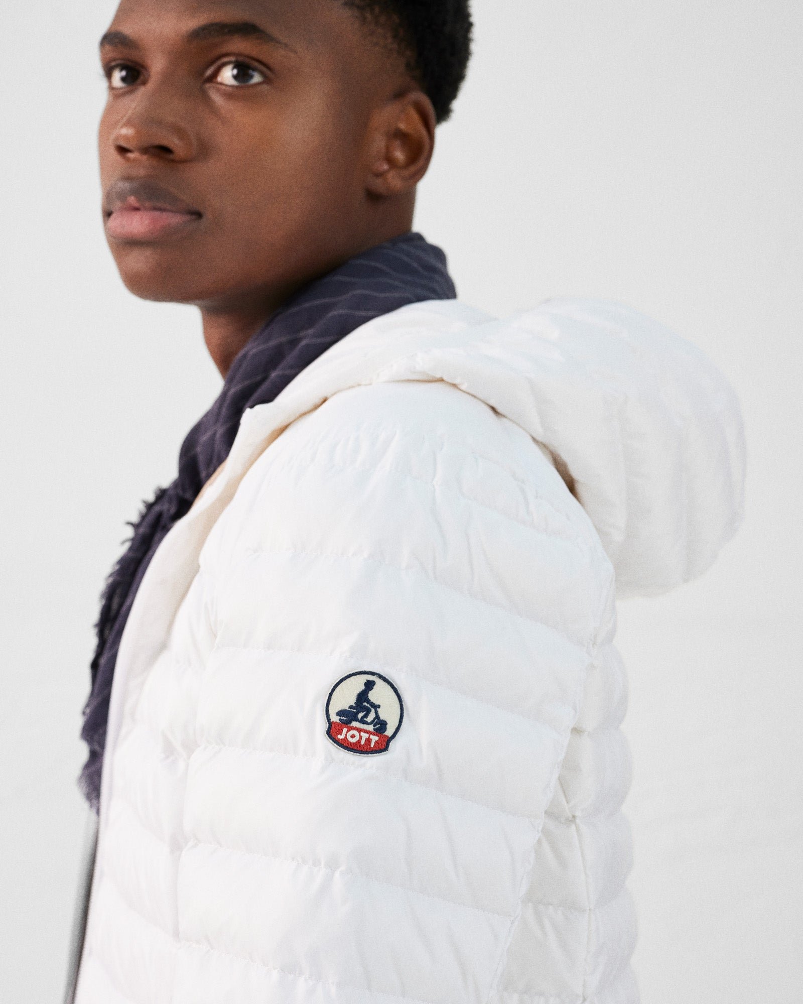 Lightweight hooded puffer jacket nico JOTT White
