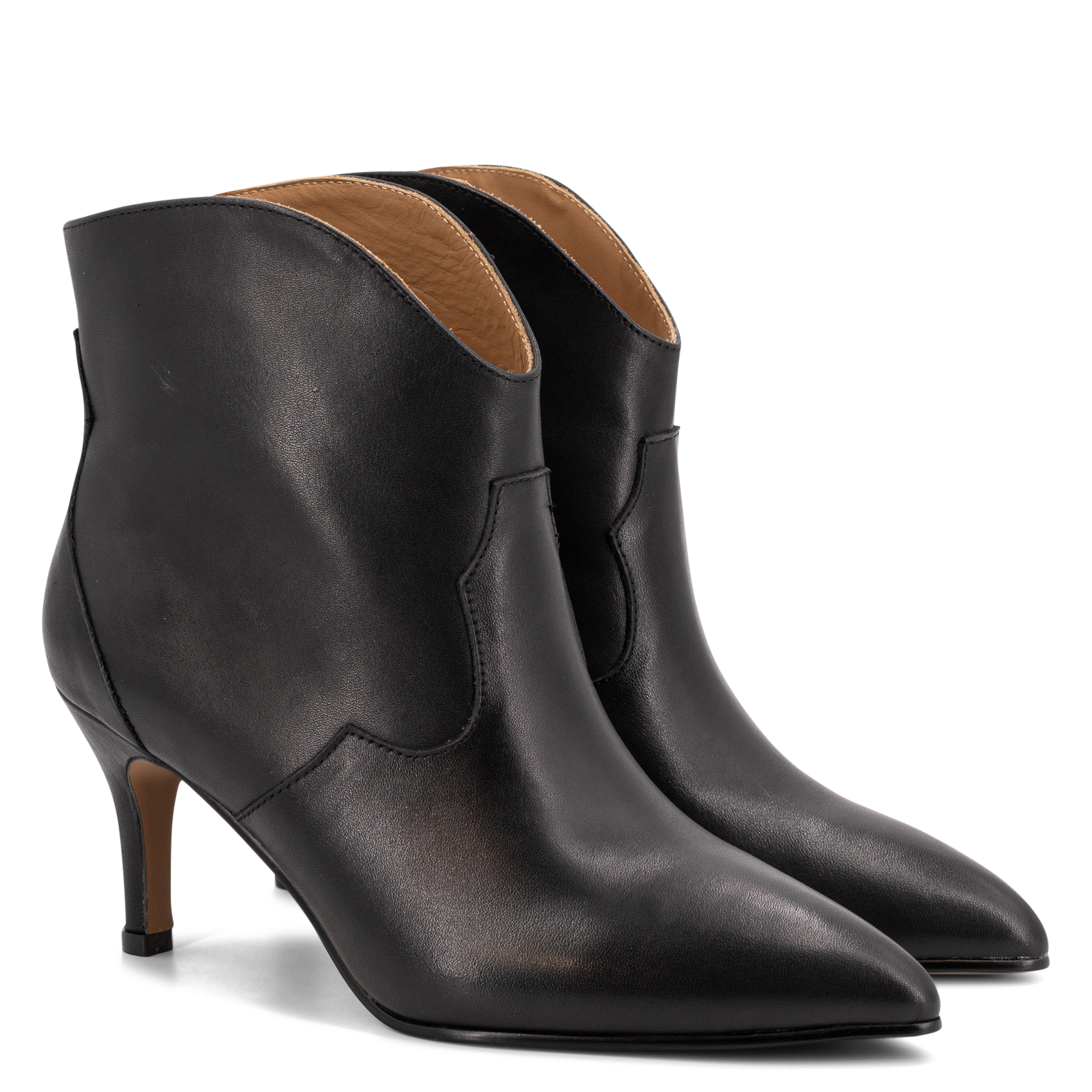 - 100% Leder, - abgerundet, - Reißverschluss innen, - Absatzhöhe: 9 cm. TORAL Schwarz