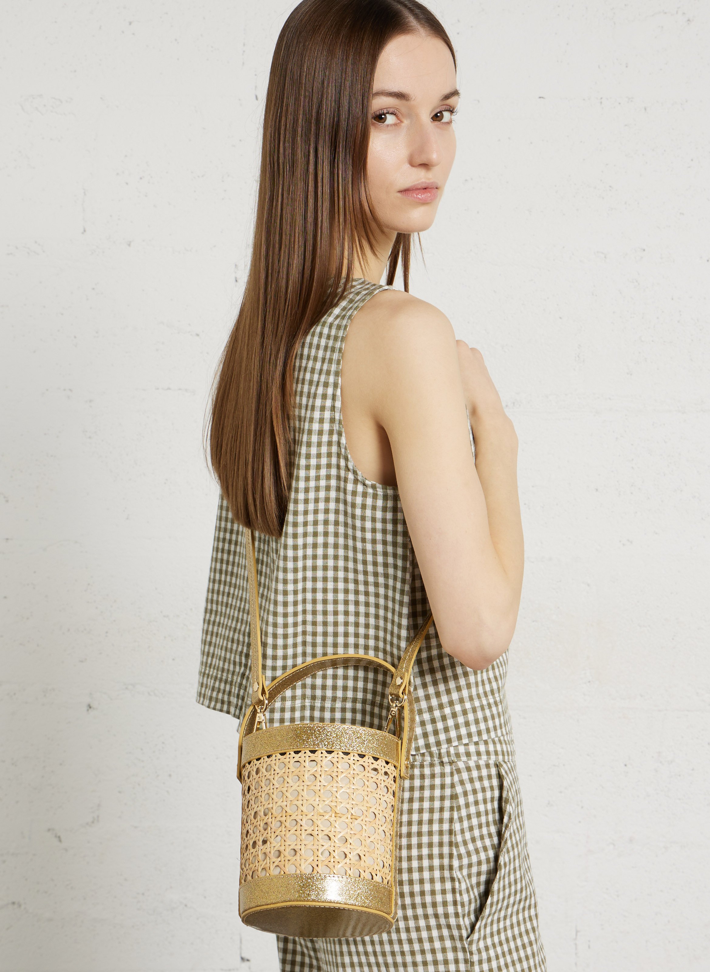 Sac seau en rotin et cuir LANCASTER PARIS Doré