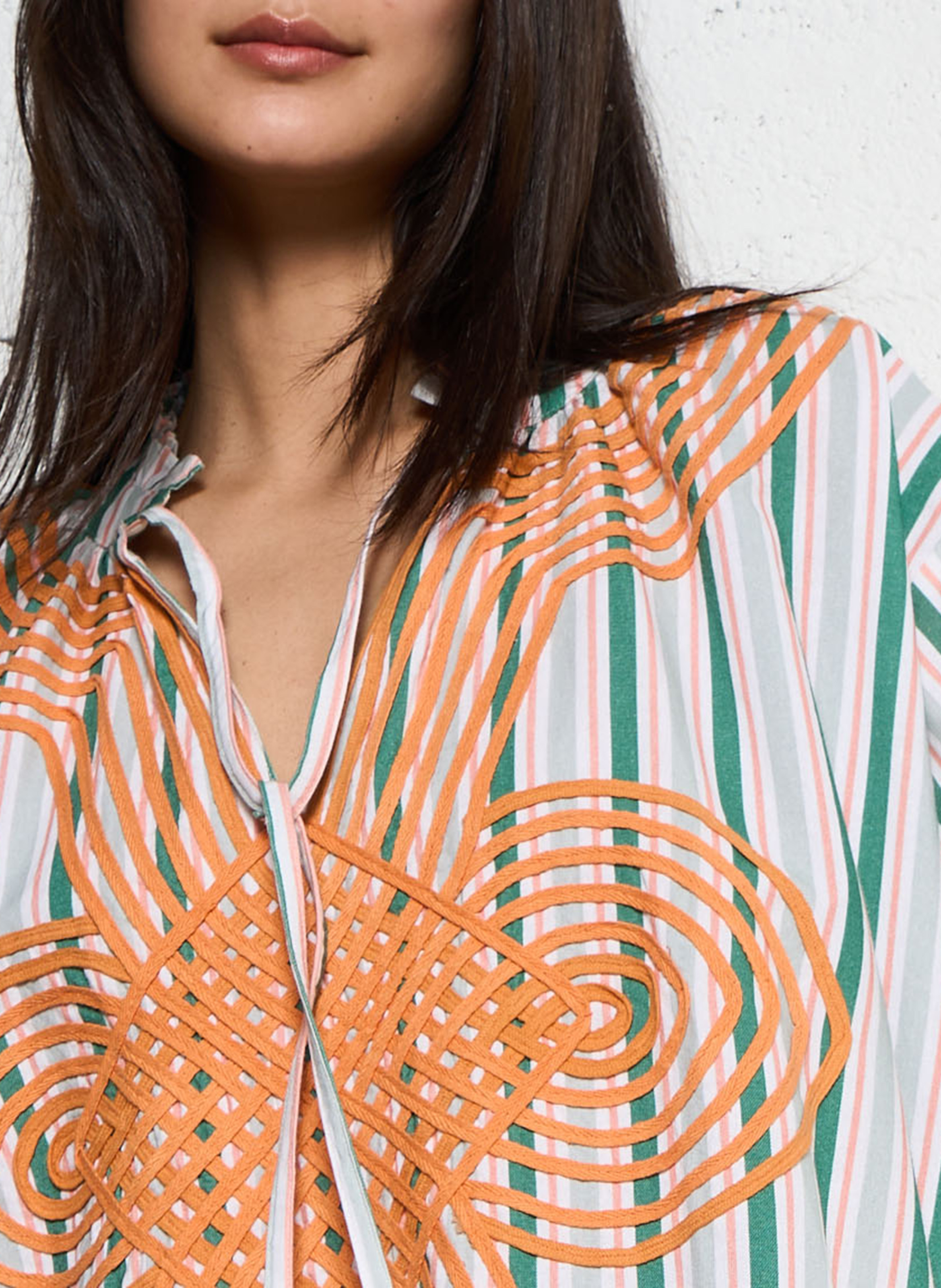 Wijde katoenen jurk met borduursel Oranje