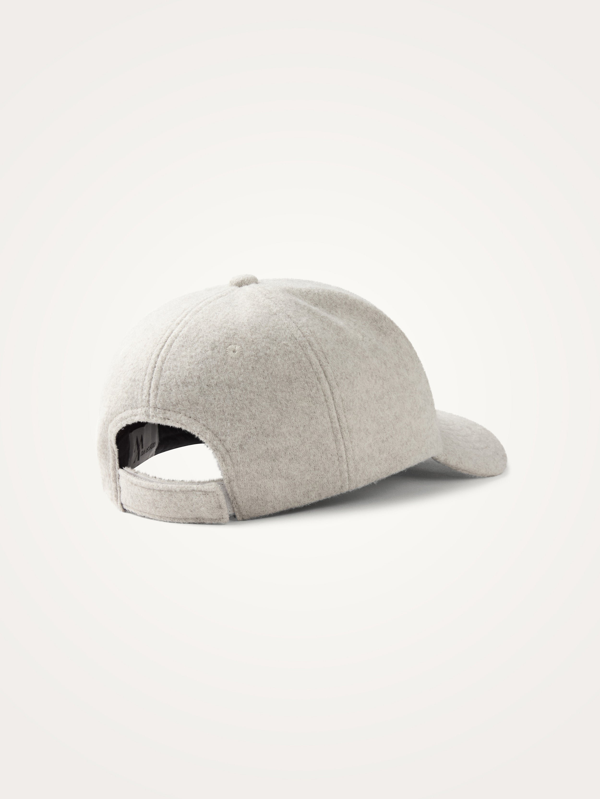 Felt cap VANESSA WU Beige