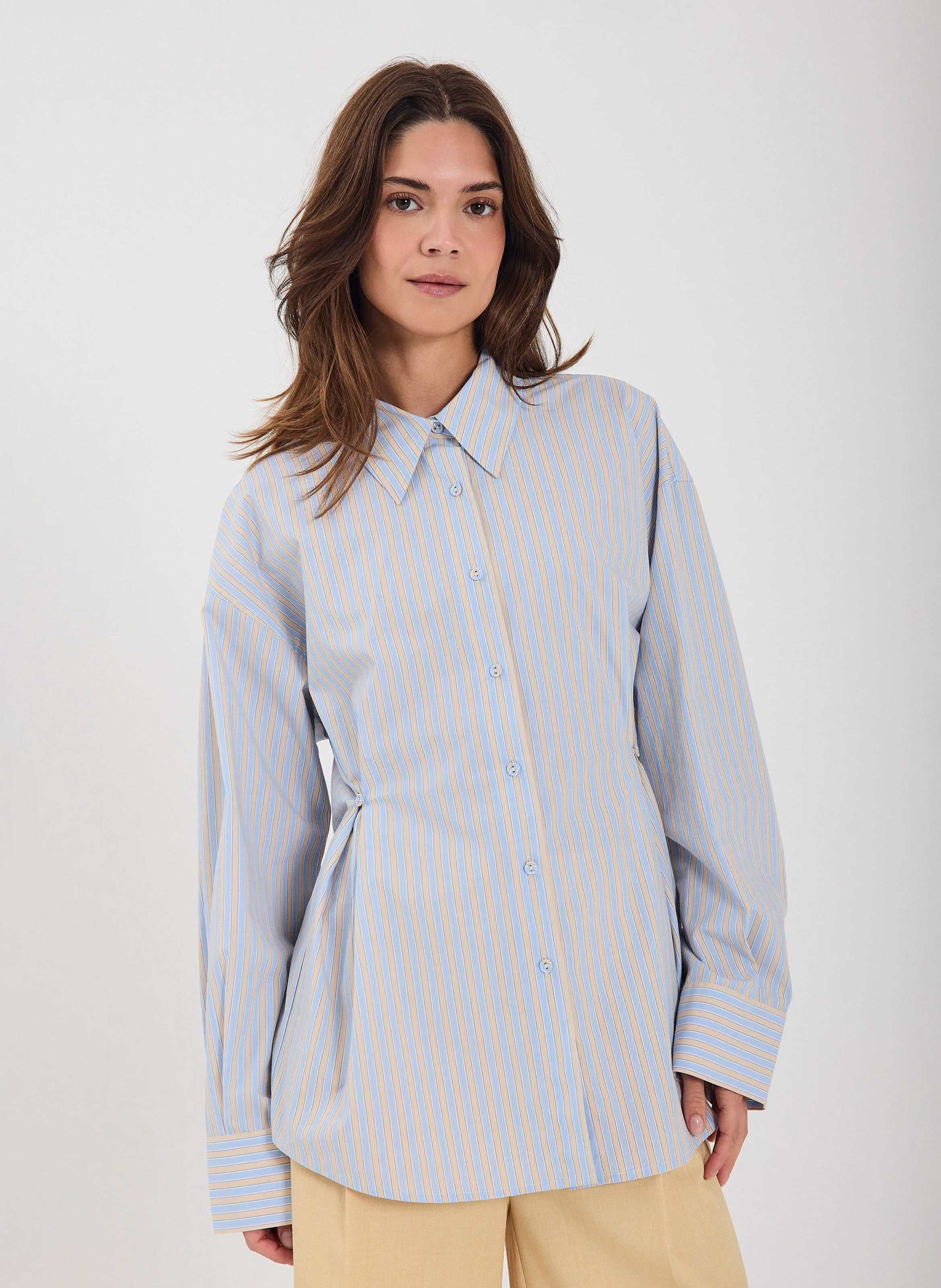 Blouse met klassieke kraag NORR Blauw