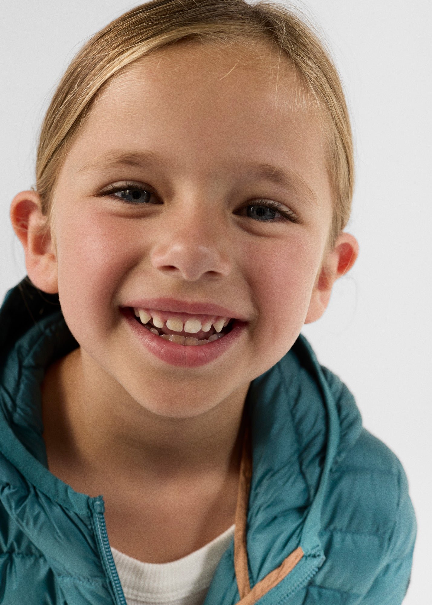 Carla lightweight hooded children's down jacket JOTT Green