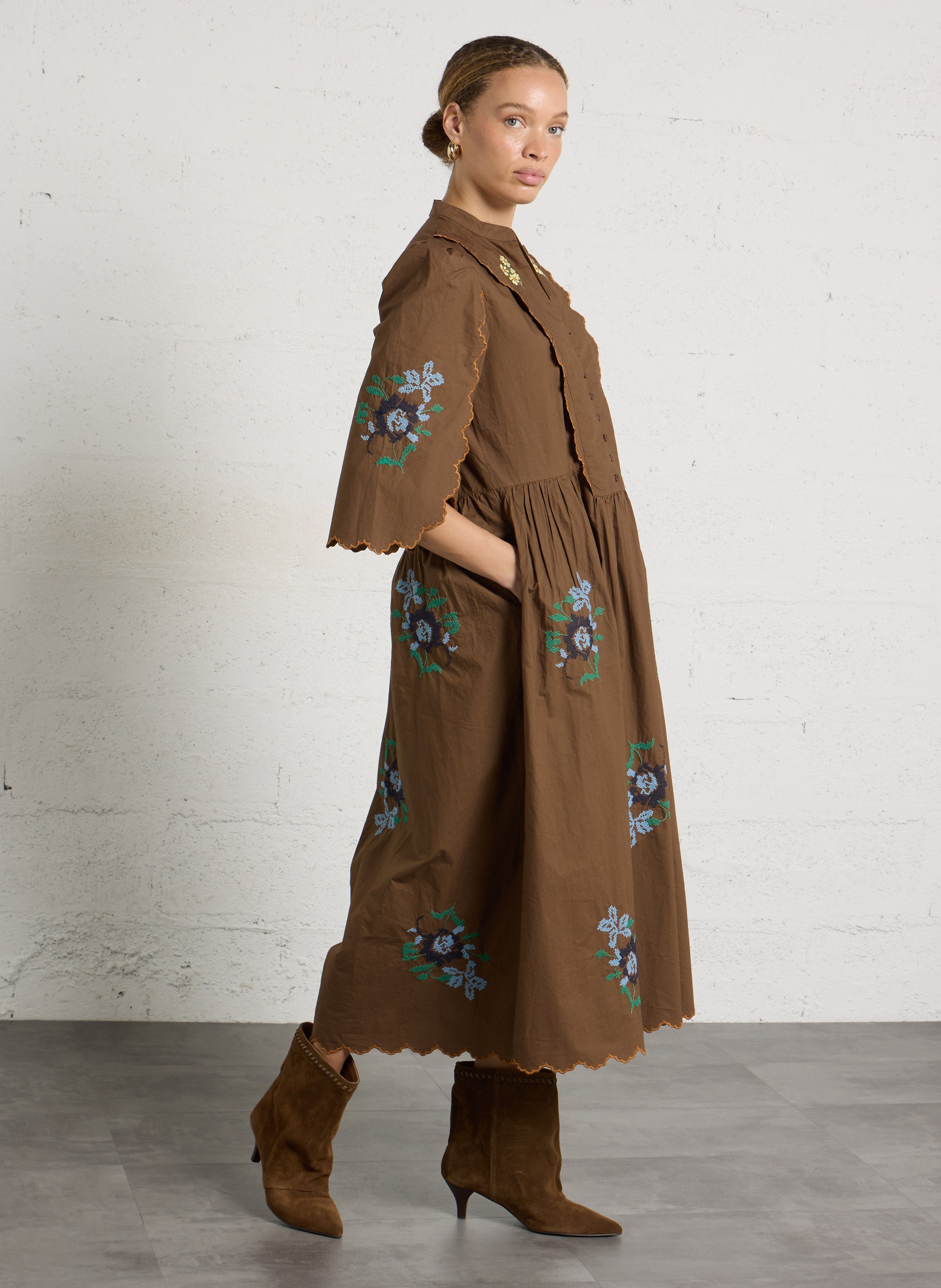 Long organic cotton V-neck dress STELLA NOVA Brown