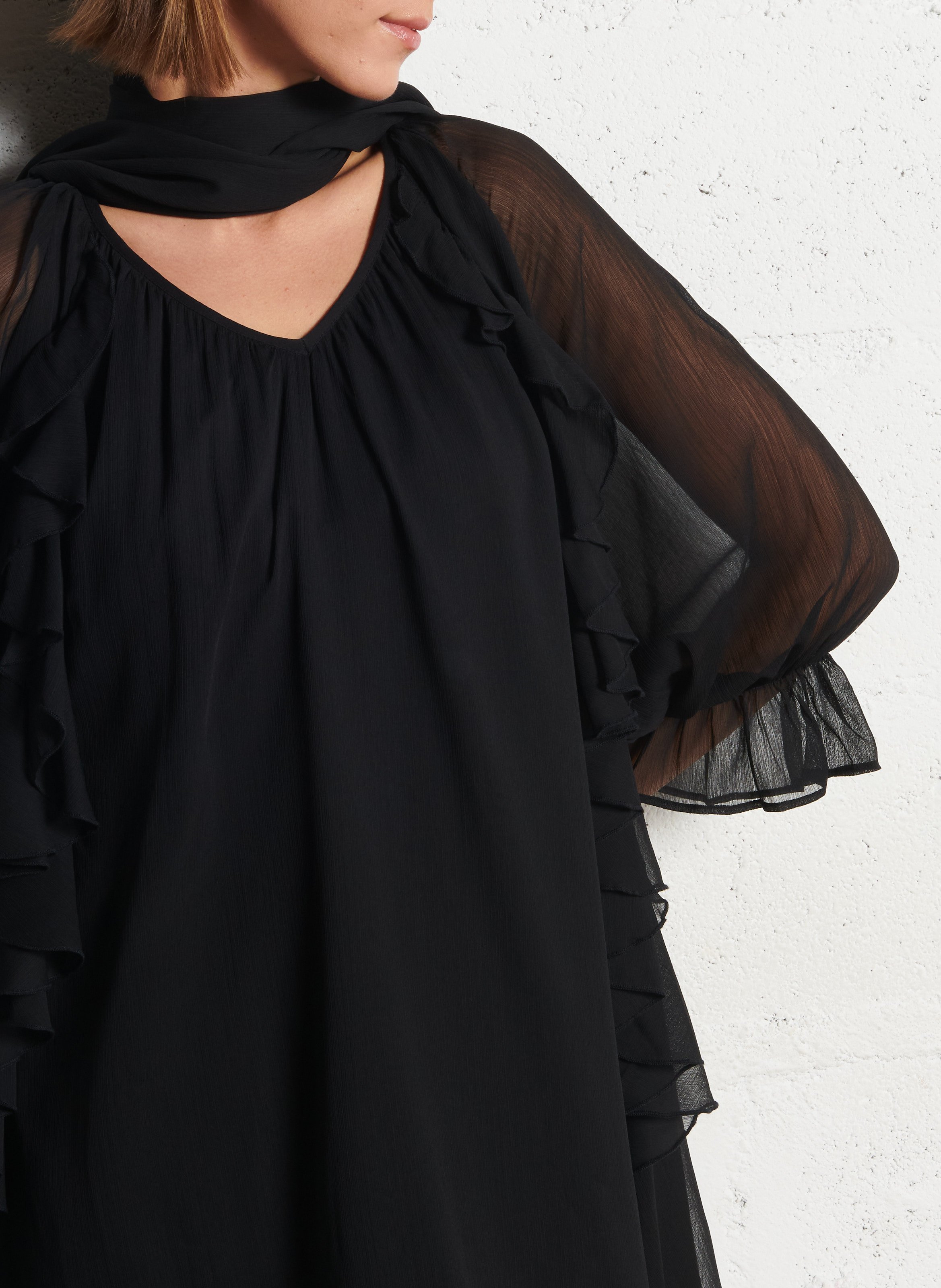 Kurzkleid aus Viskose-Mix IKKS Schwarz