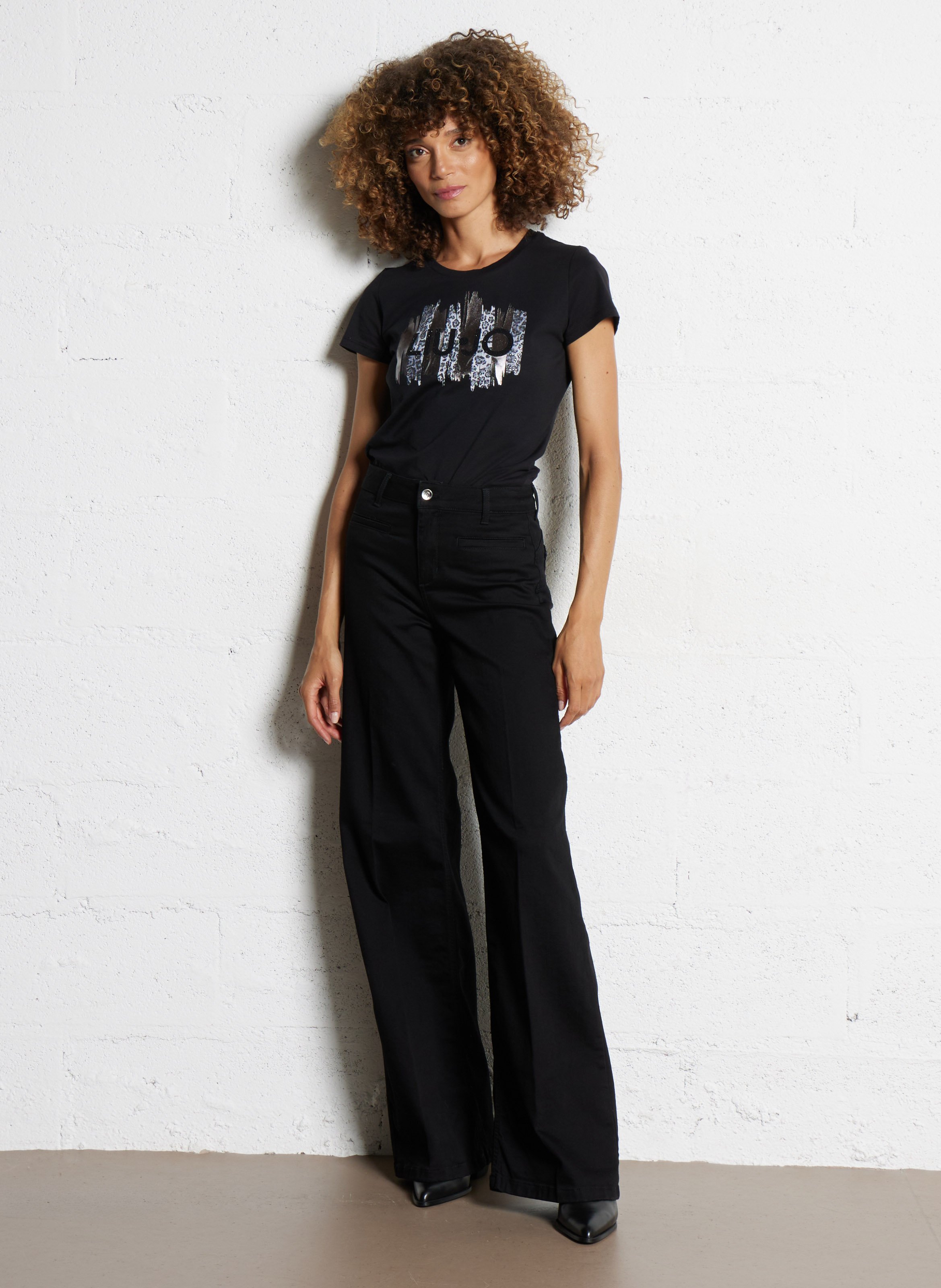 Farbige Straight Cut Jeans mit 5 Taschen LIU JO Schwarz