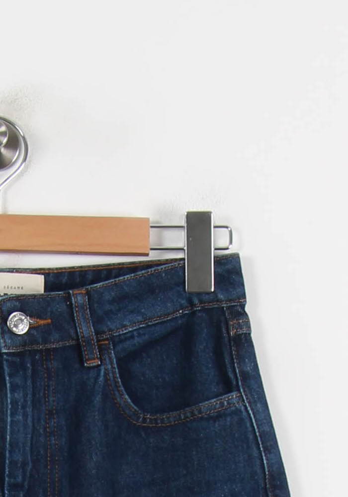 Cropped slim jeans with studs Blue