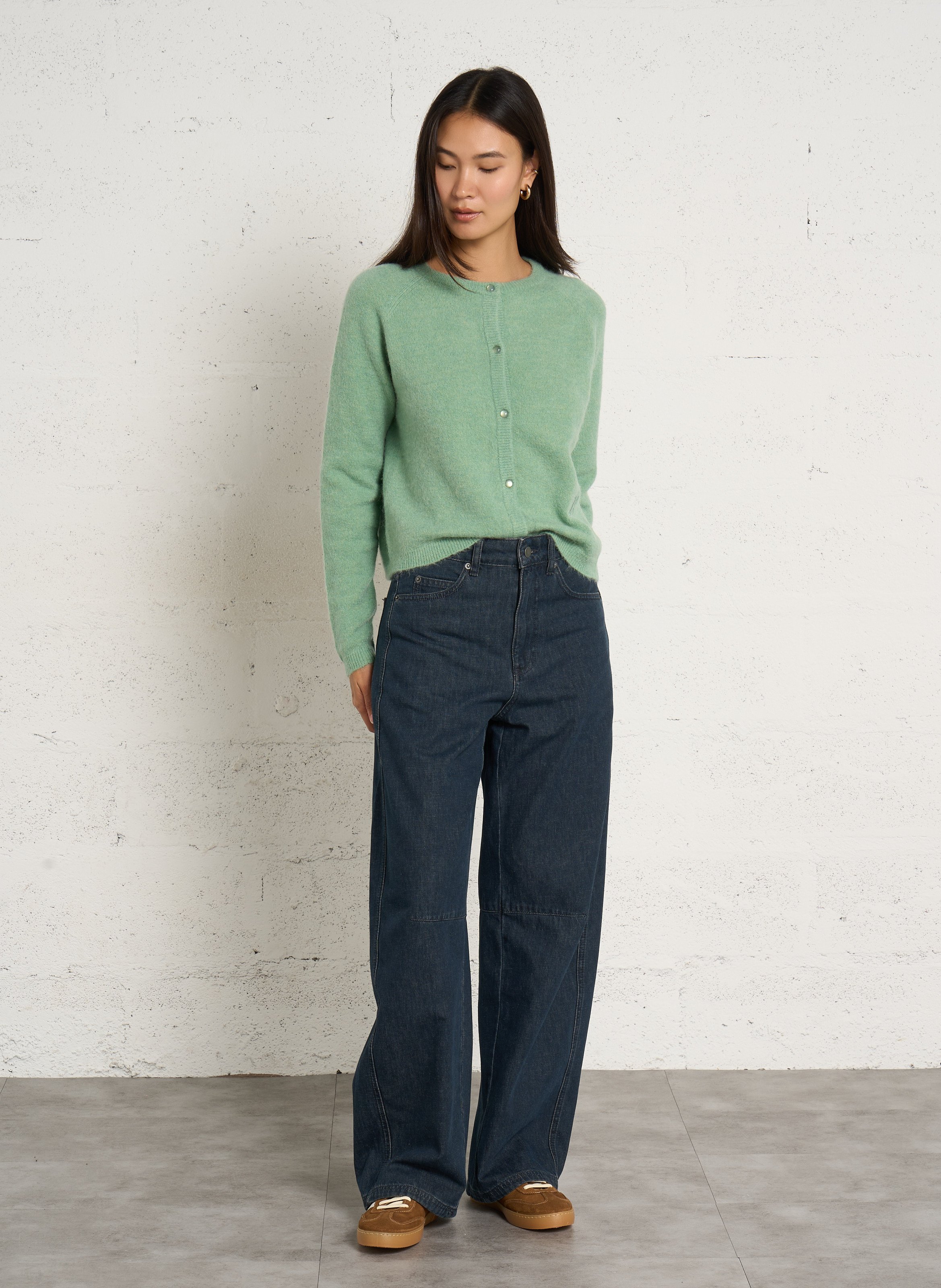 Gilet droit col rond court et boutonné LEON & HARPER Jaune