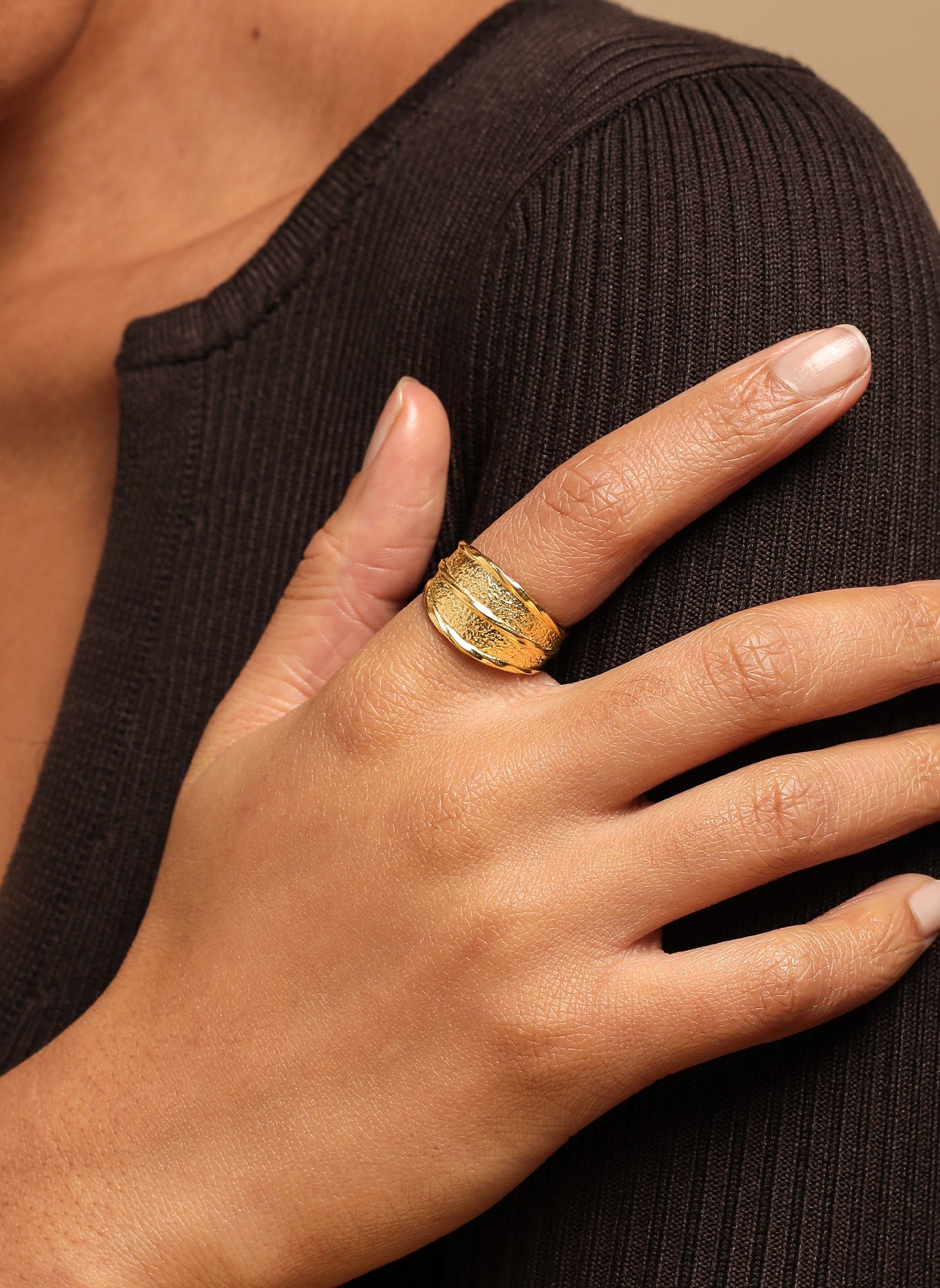 Wide ocean ring AEC Paris Golden