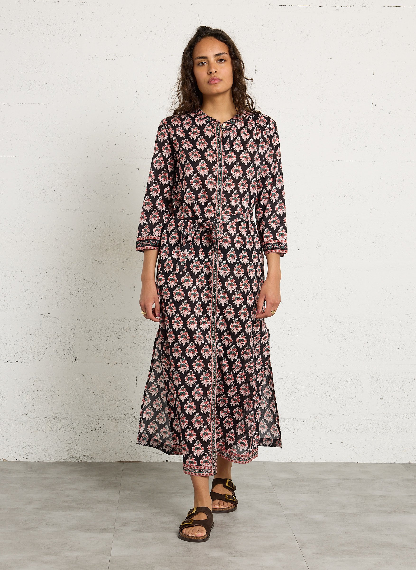 Robe longue droite ceinturée à motifs PETITE MENDIGOTE Multicolore