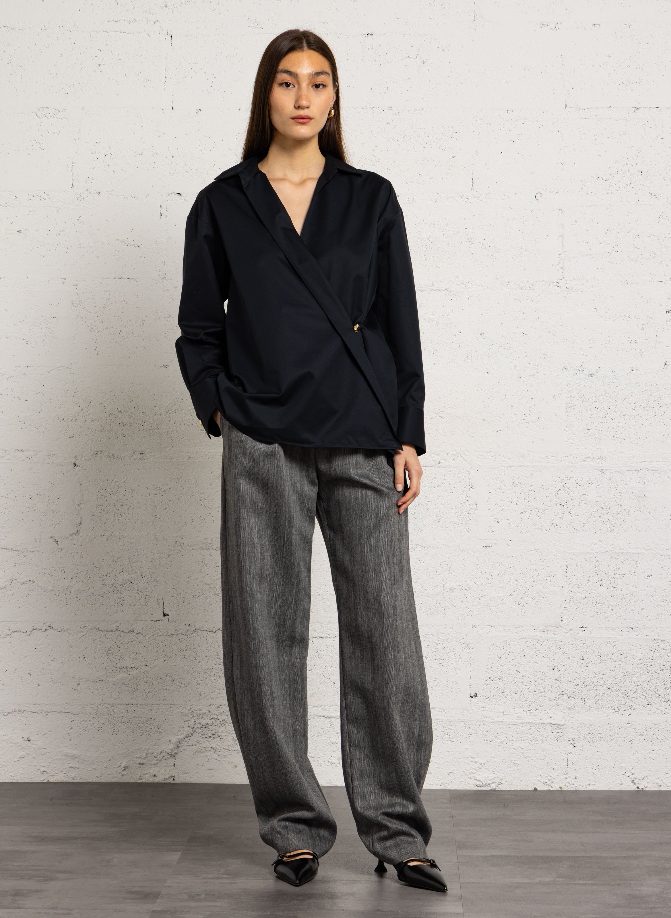 Pantalon large à pinces en laine | Gris MARGAUX LONNBERG Femme