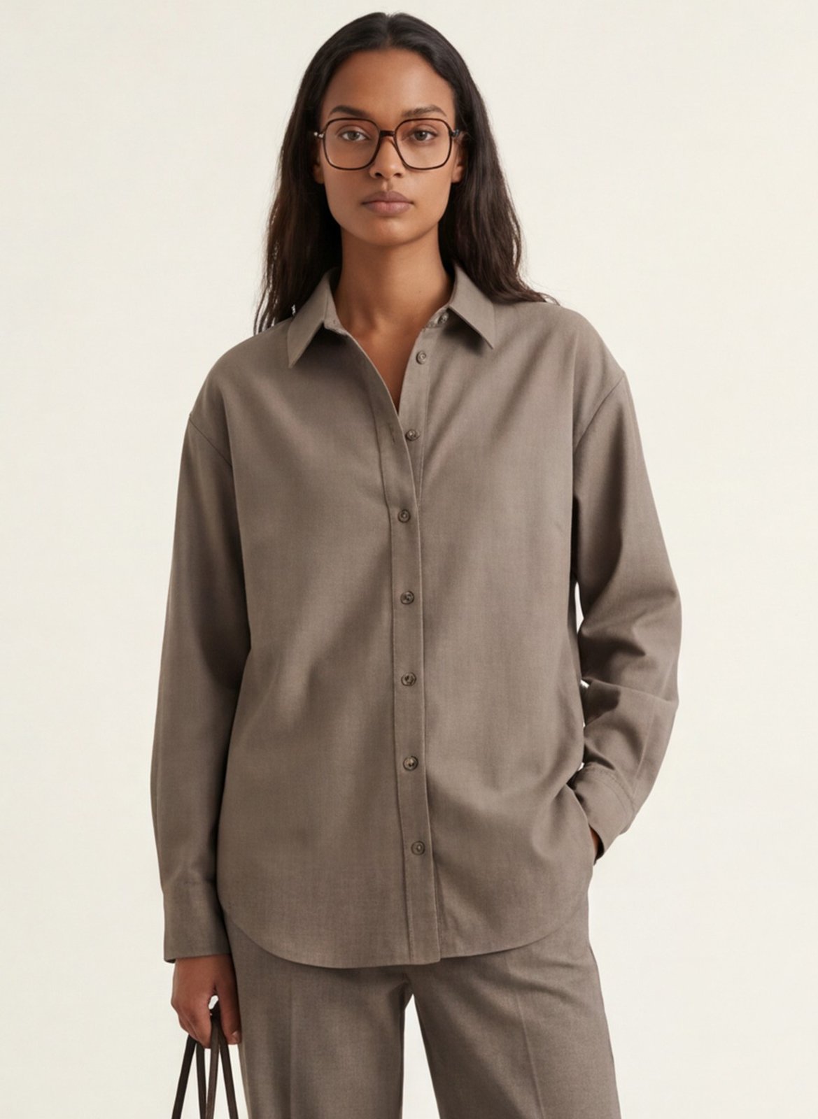 Rechte blouse met klassieke kraag KOOKAI