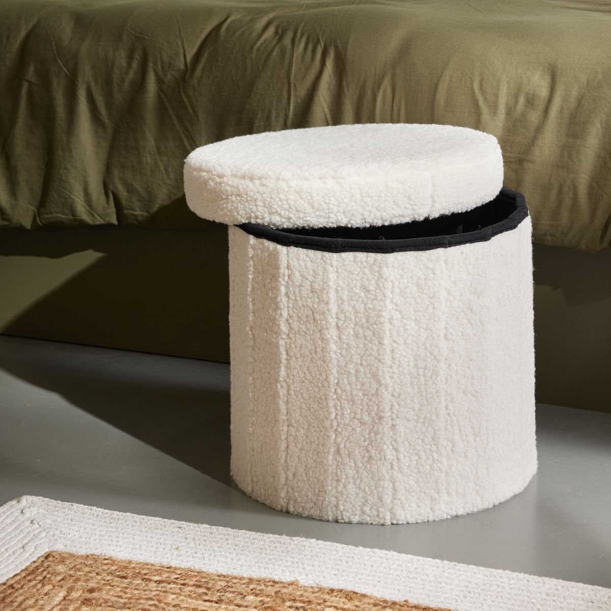 Round storage ottoman FACTORY White