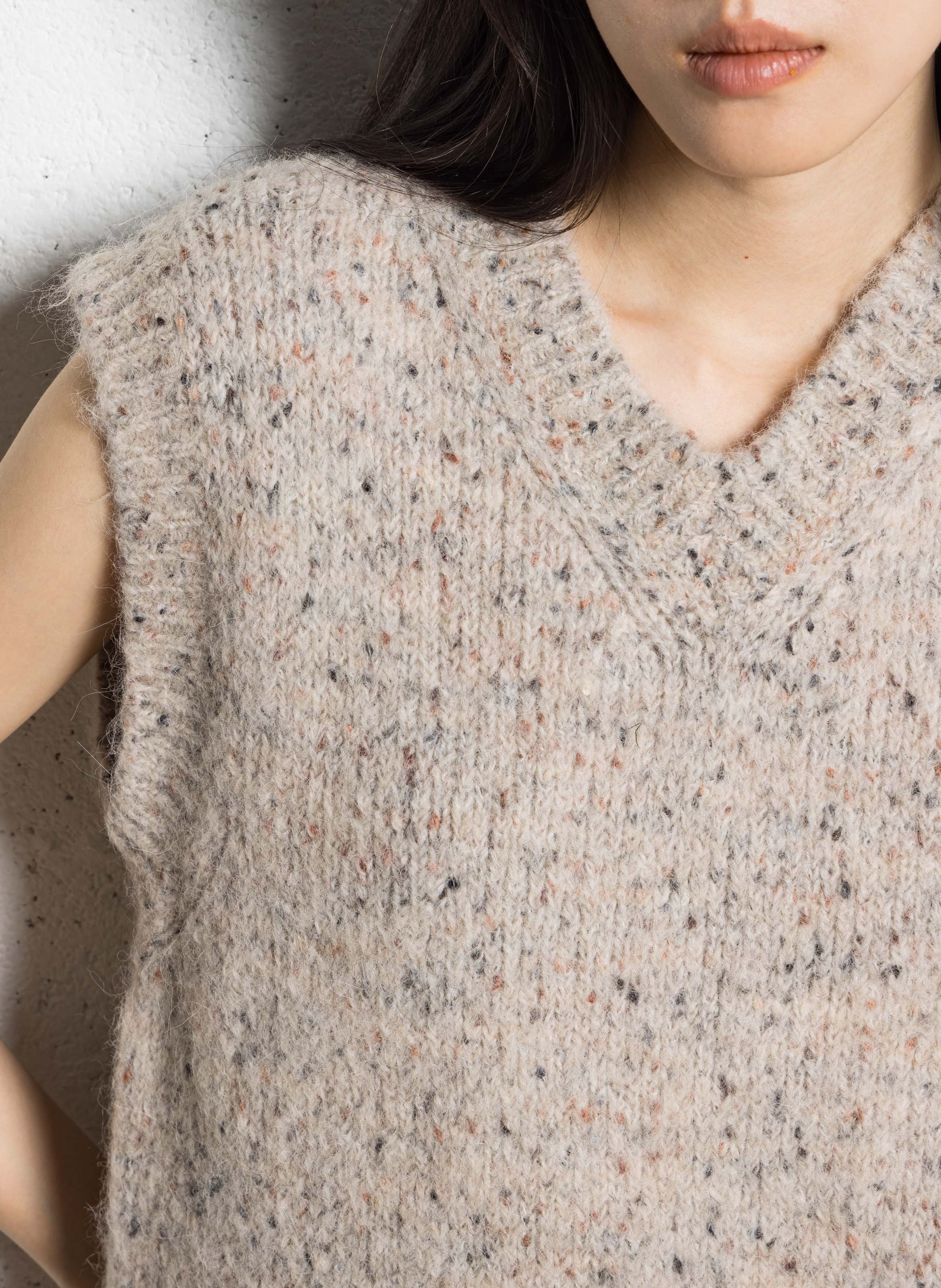 Pull sans manches col V en maille chinée MAISON 123 Beige