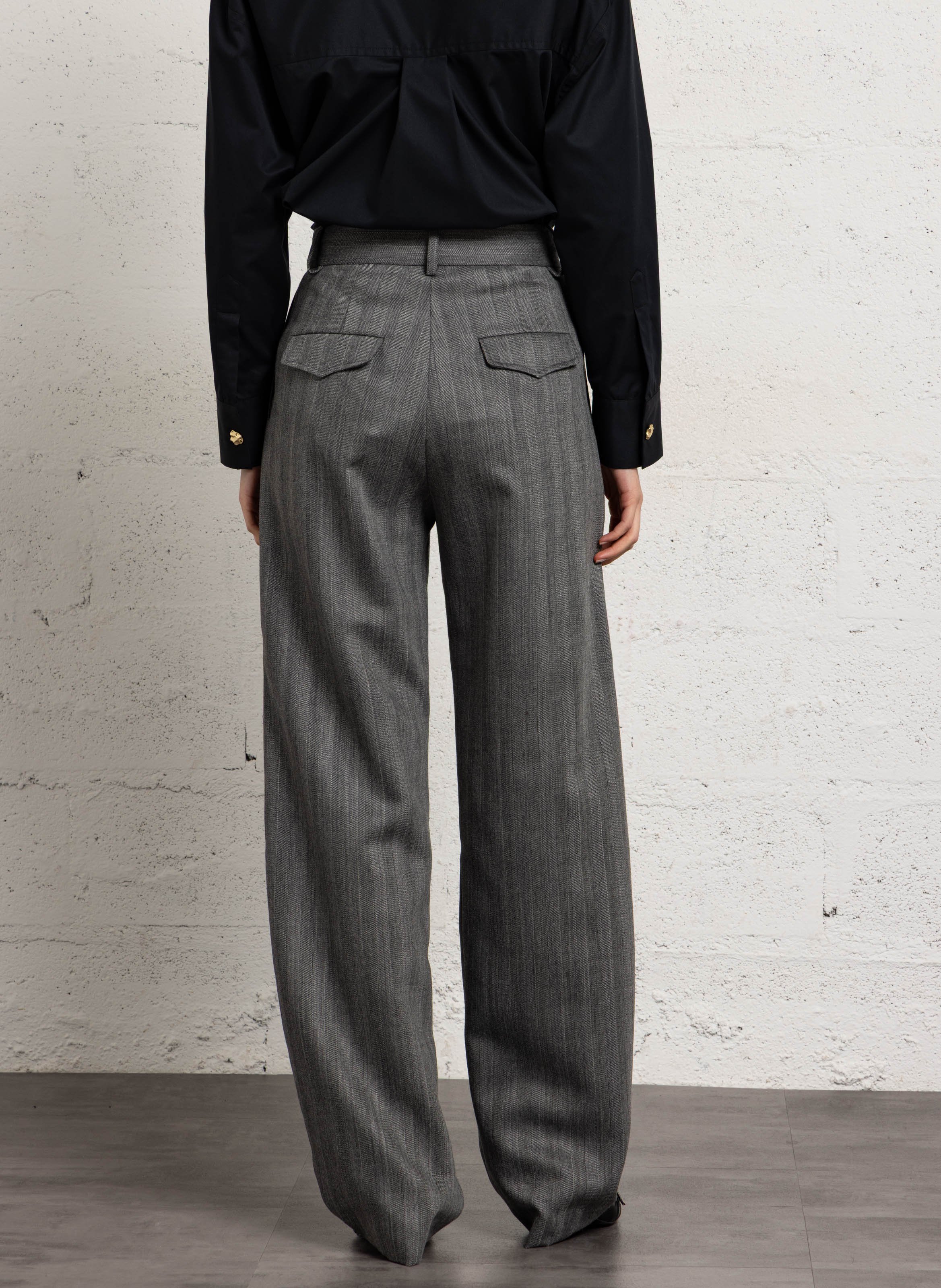 Pantalon large à pinces en laine | Gris MARGAUX LONNBERG Femme