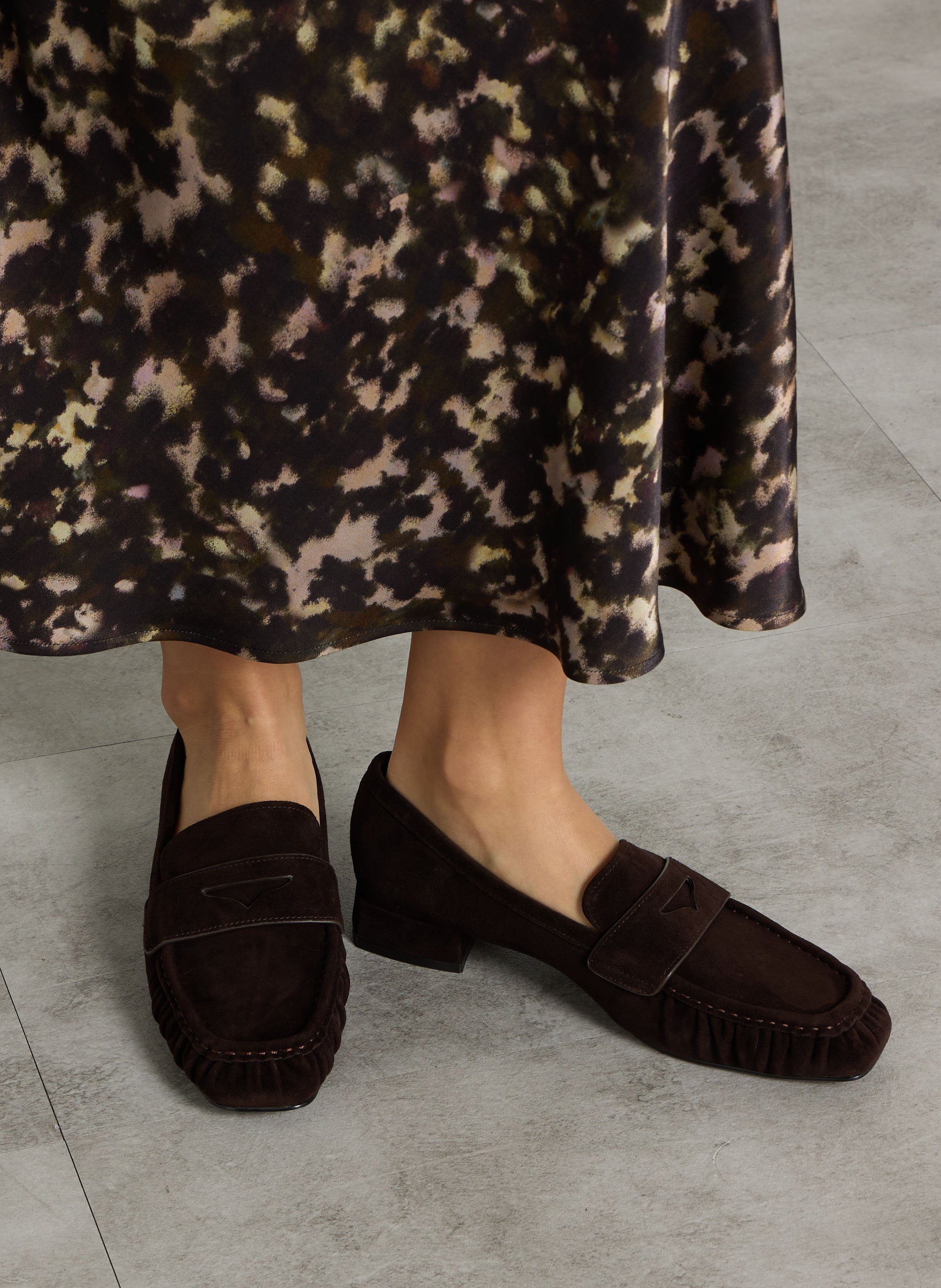 Slipper mit eckiger Spitze aus Wildleder BIBI LOU Braun