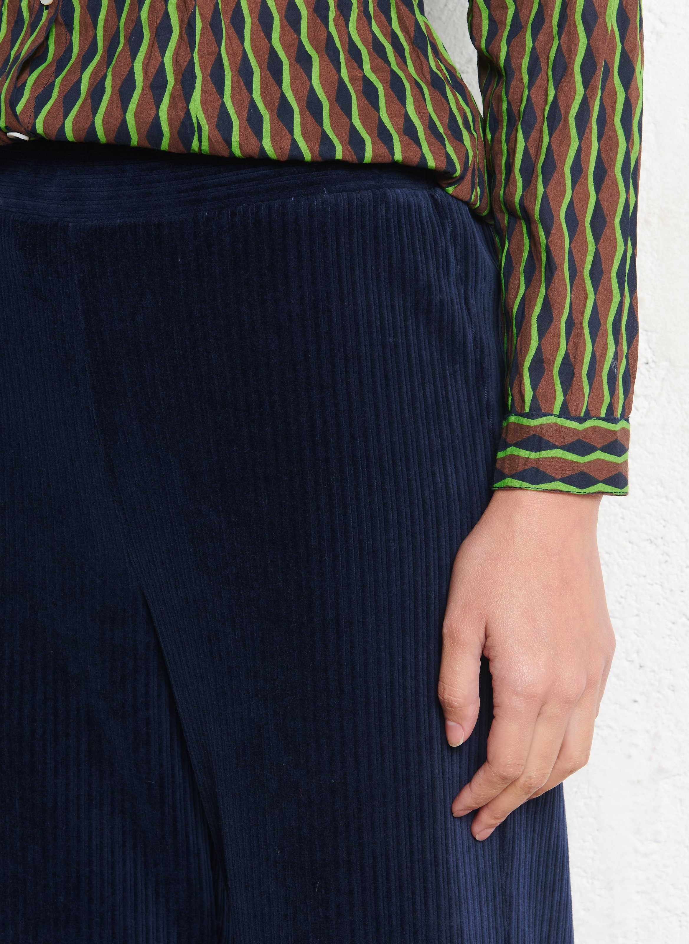 Pantalon large en velours côtelé NICE THINGS Bleu