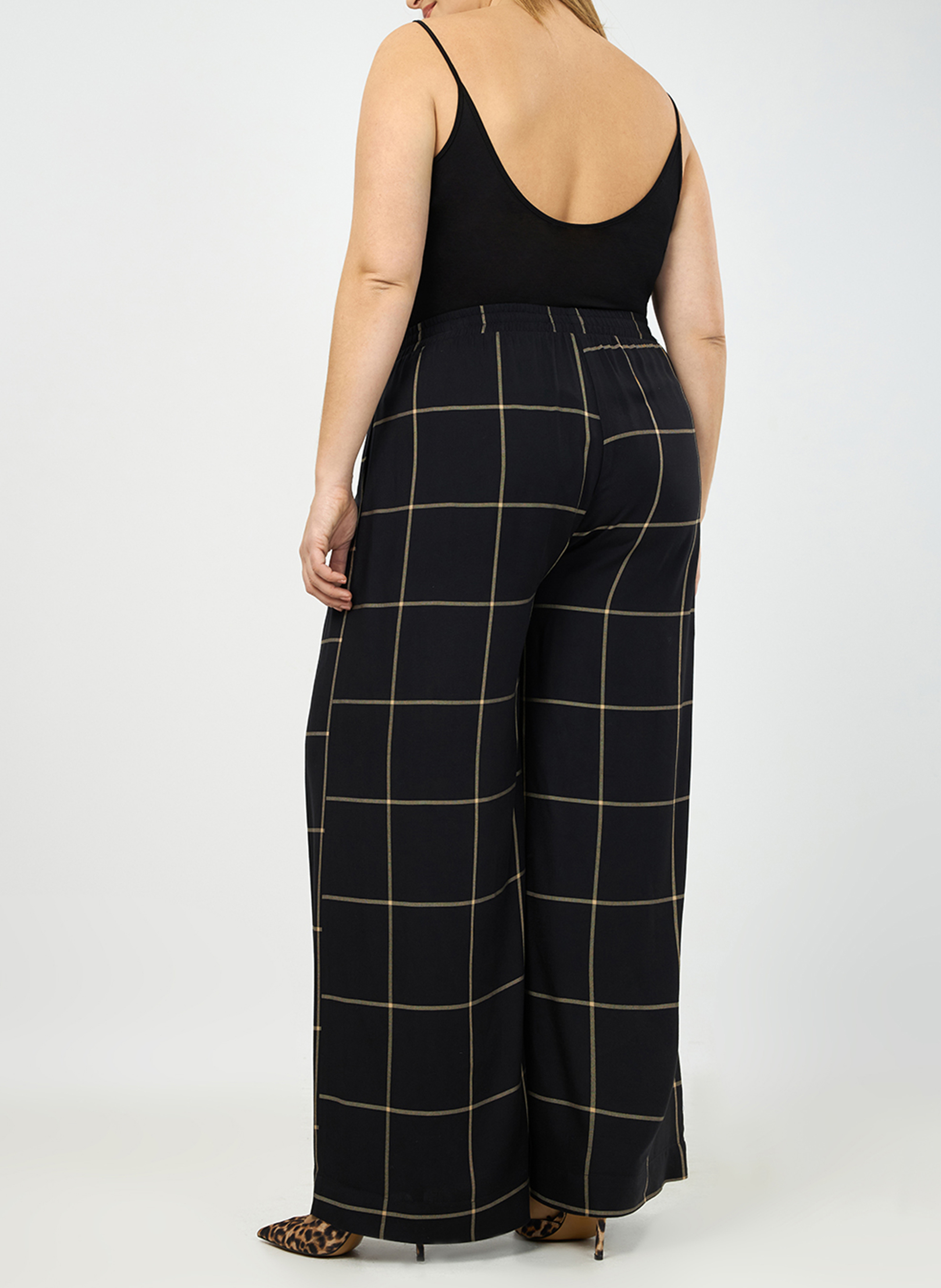 Gerade geschnittene Karohose MAT FASHION Braun