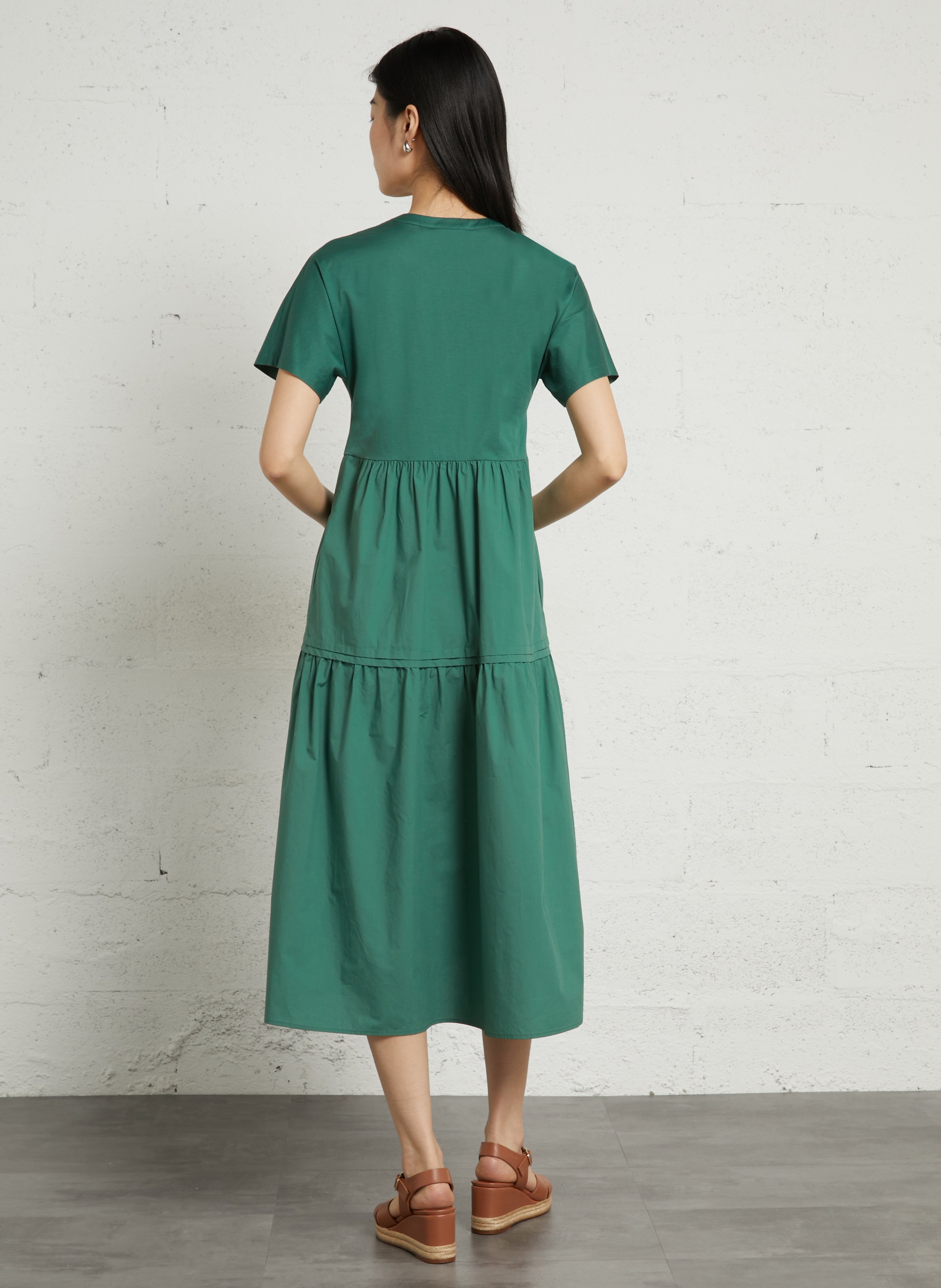 Langes Baumwollkleid mit V-Ausschnitt MAX MARA WEEK END Grun