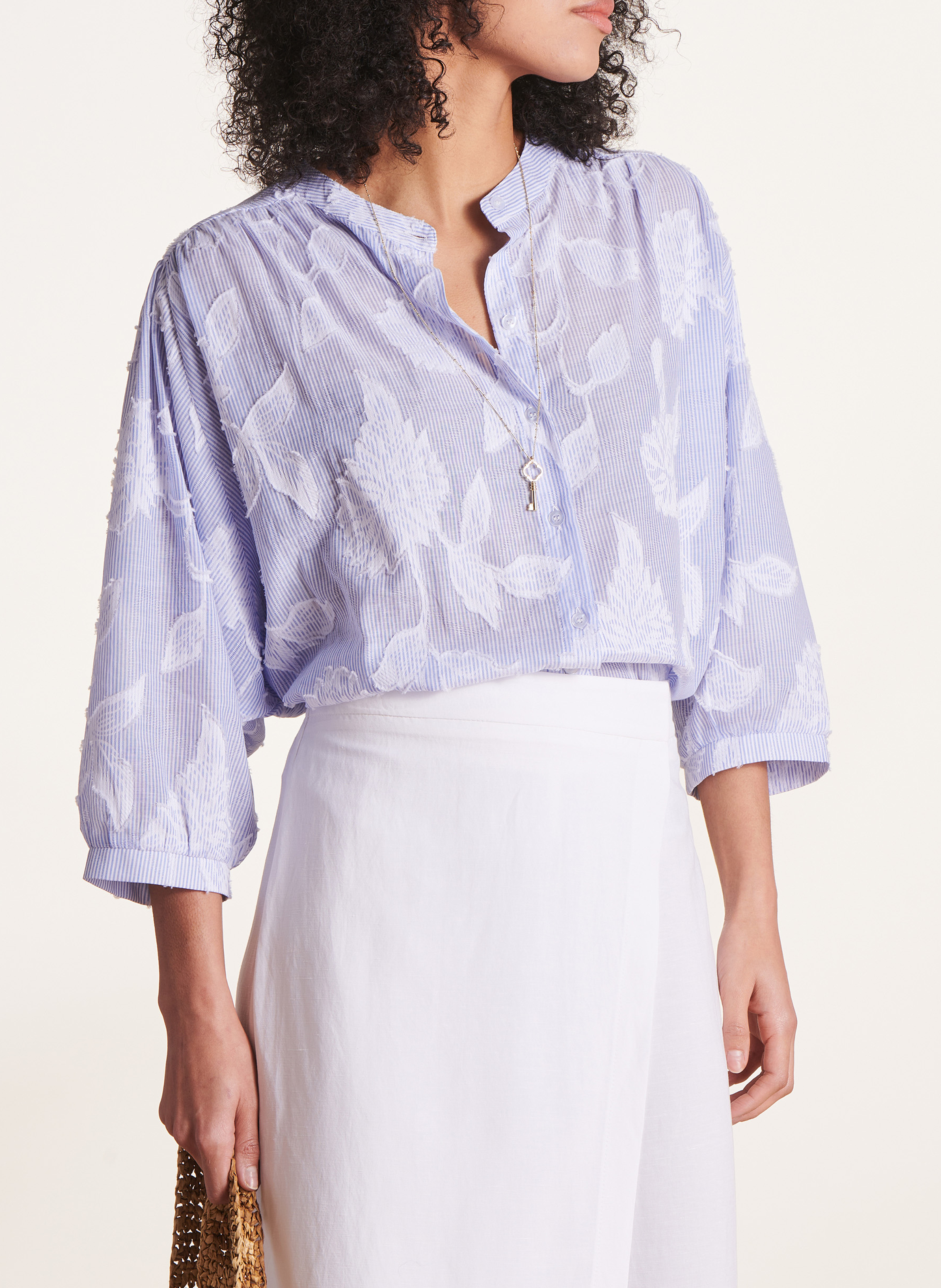 Blouse met Mao-kraag en bloemenprint LA FEE MARABOUTEE Blauw
