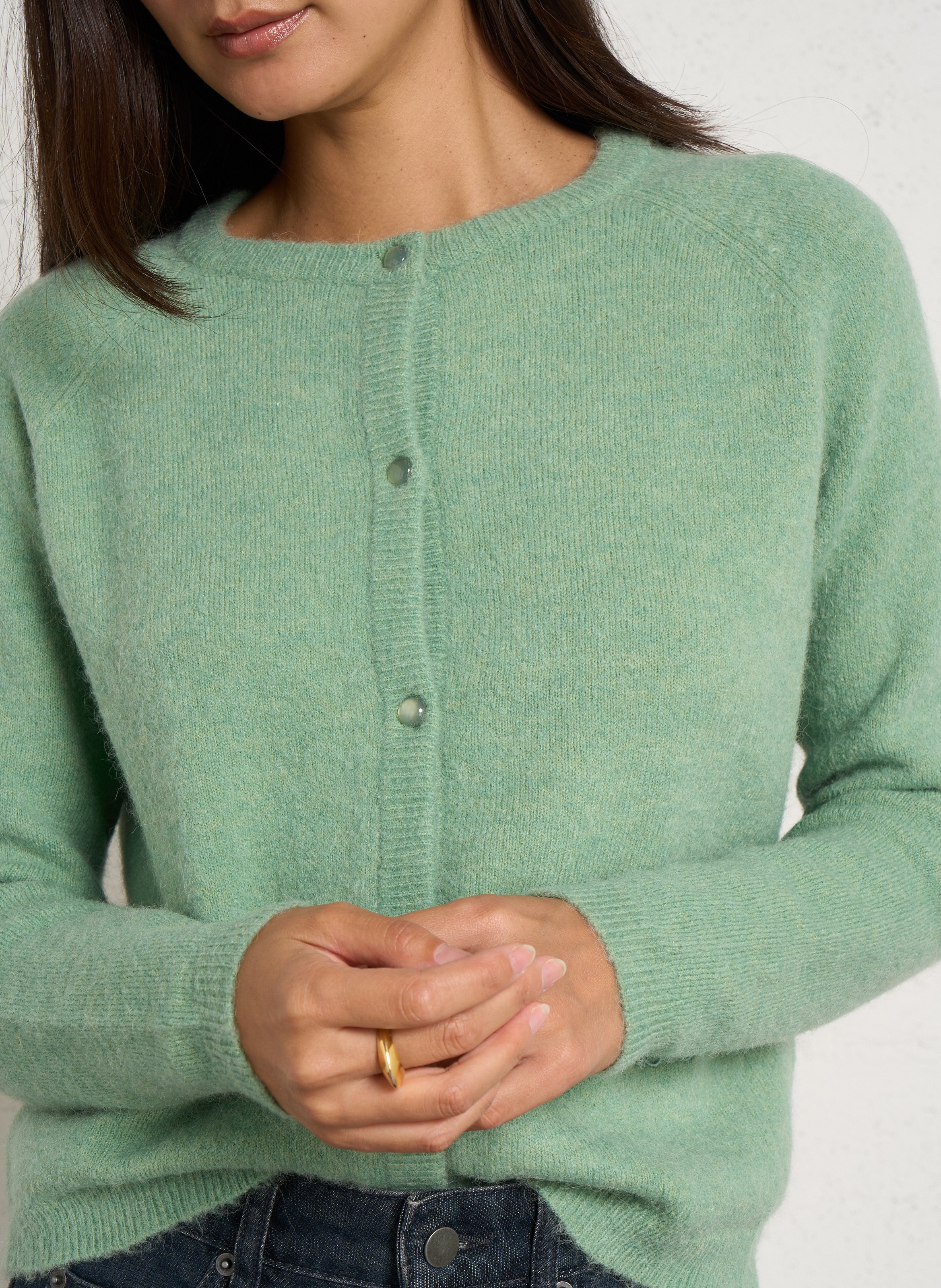 Gilet droit col rond court et boutonné LEON & HARPER Jaune