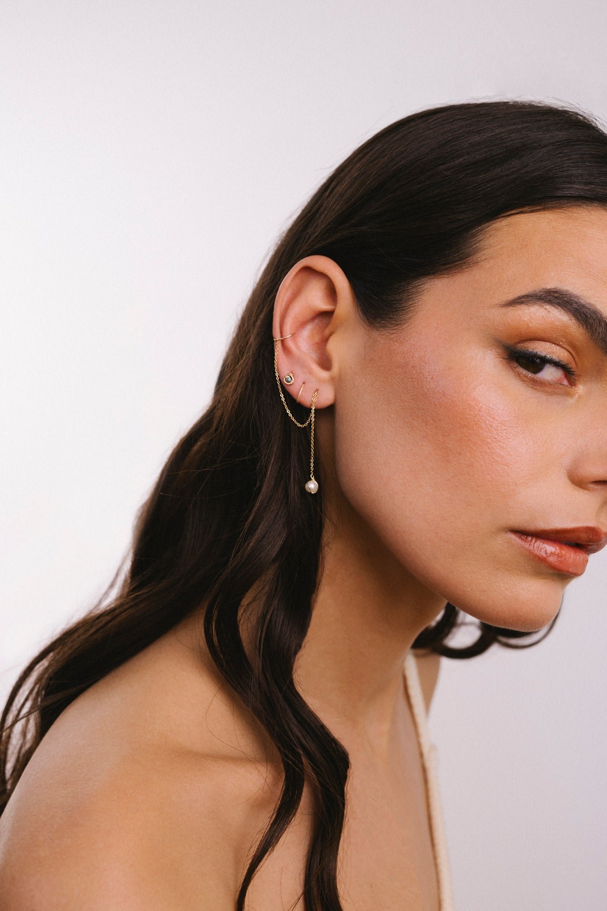 Earring with pearl YAY White