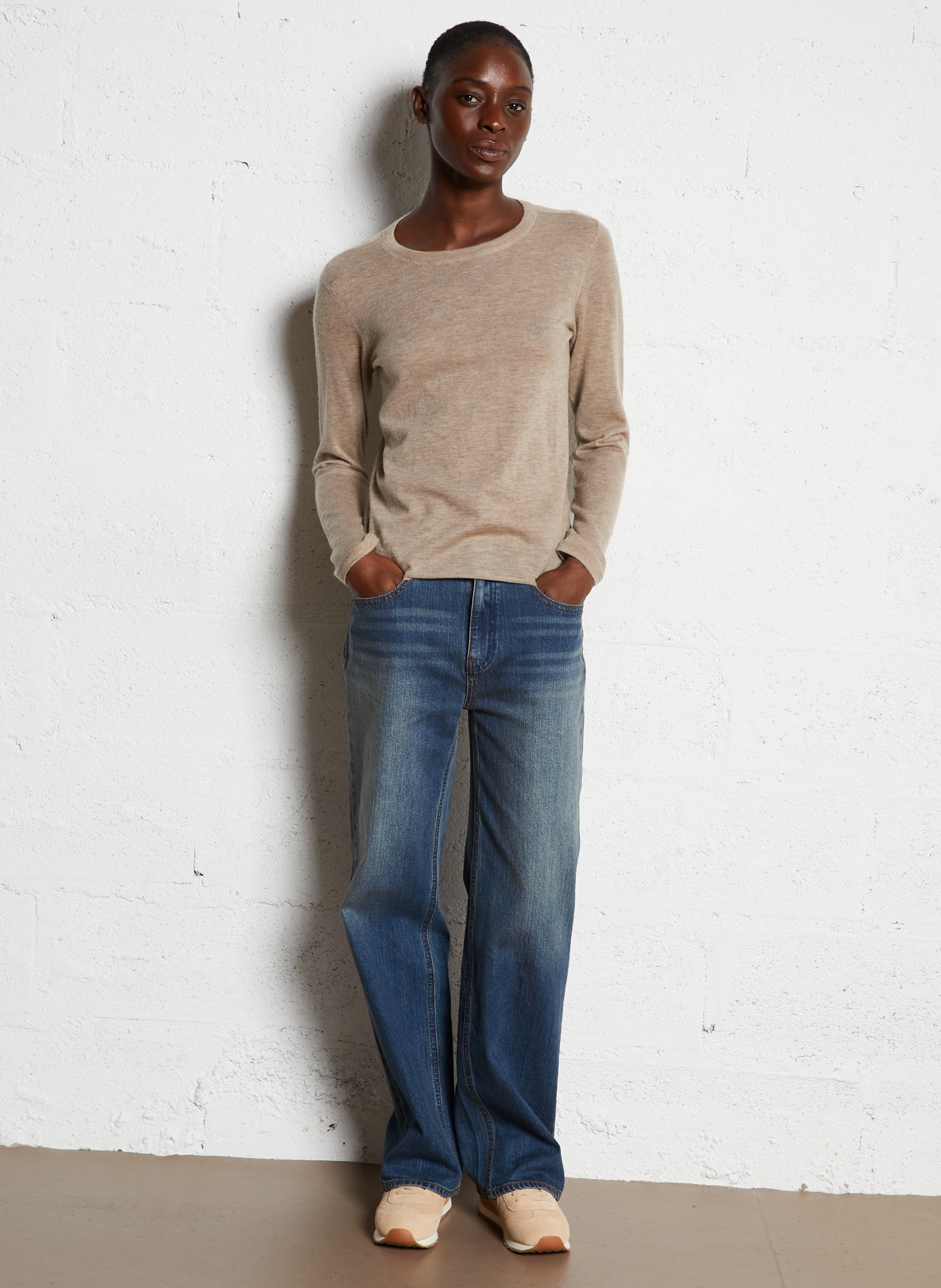 Pull droit col rond en cachemire MAJESTIC FILATURES Beige