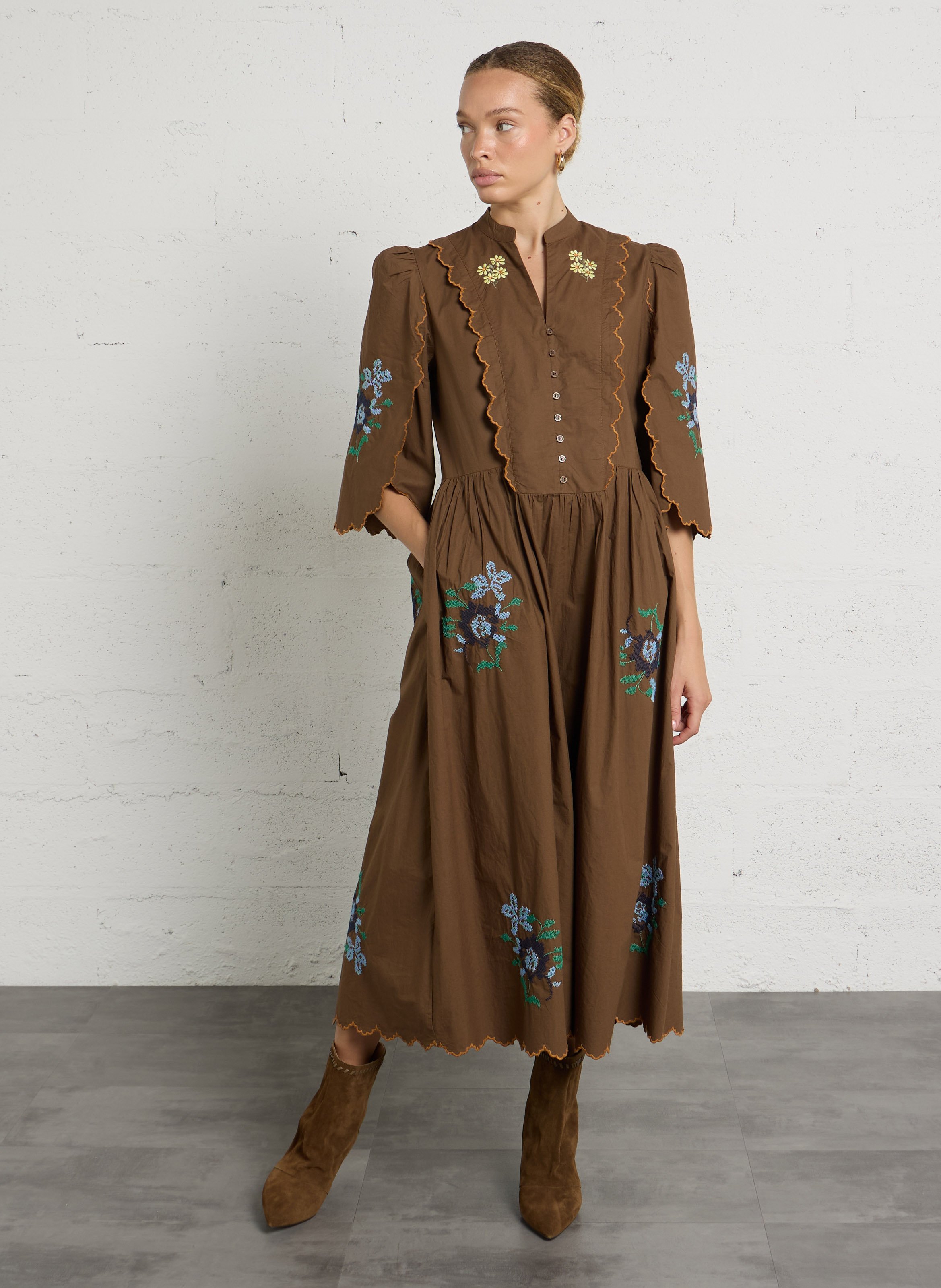 Long organic cotton V-neck dress STELLA NOVA Brown