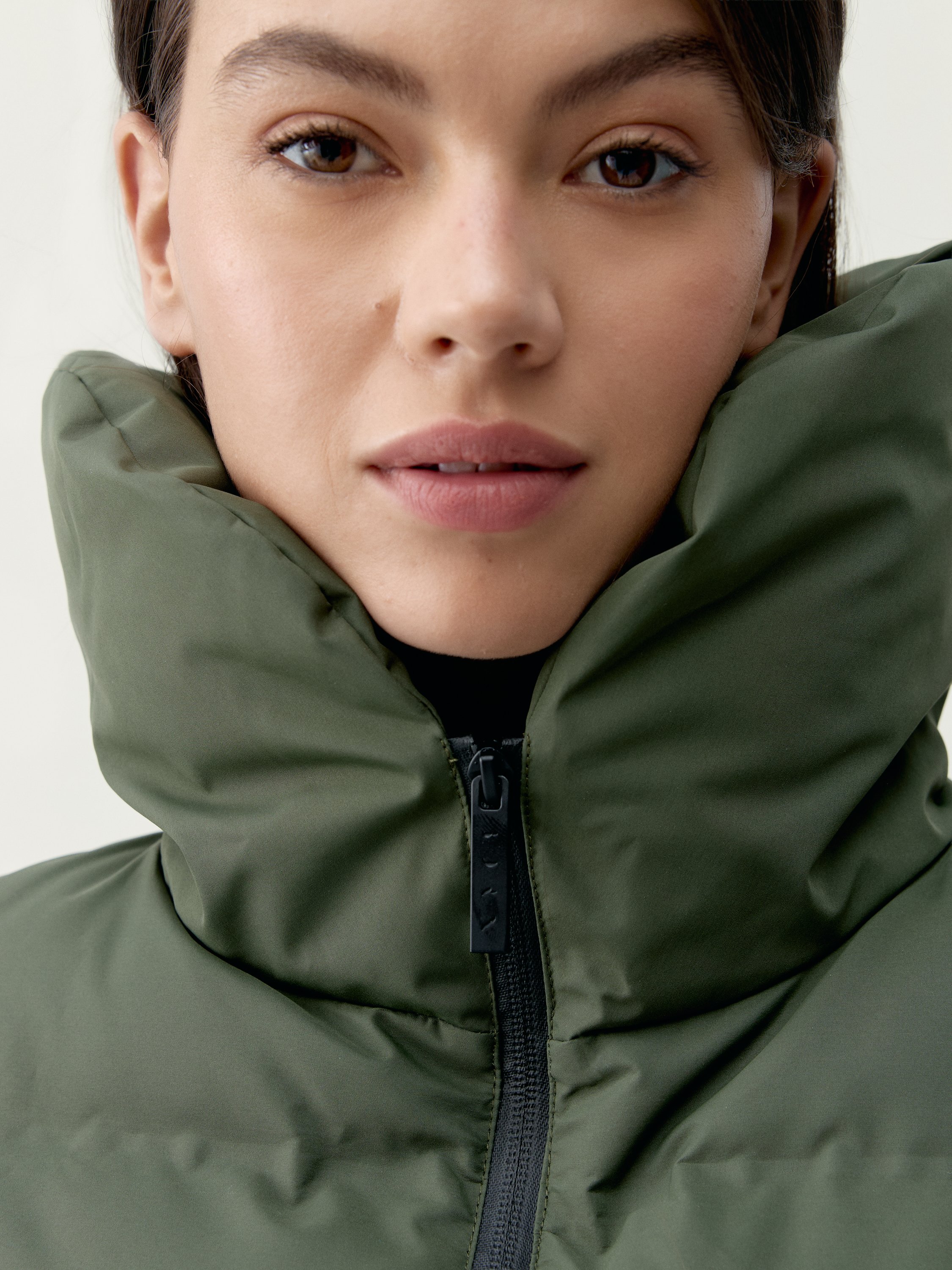 Women's sports coat, waterproof with pockets BORN Green