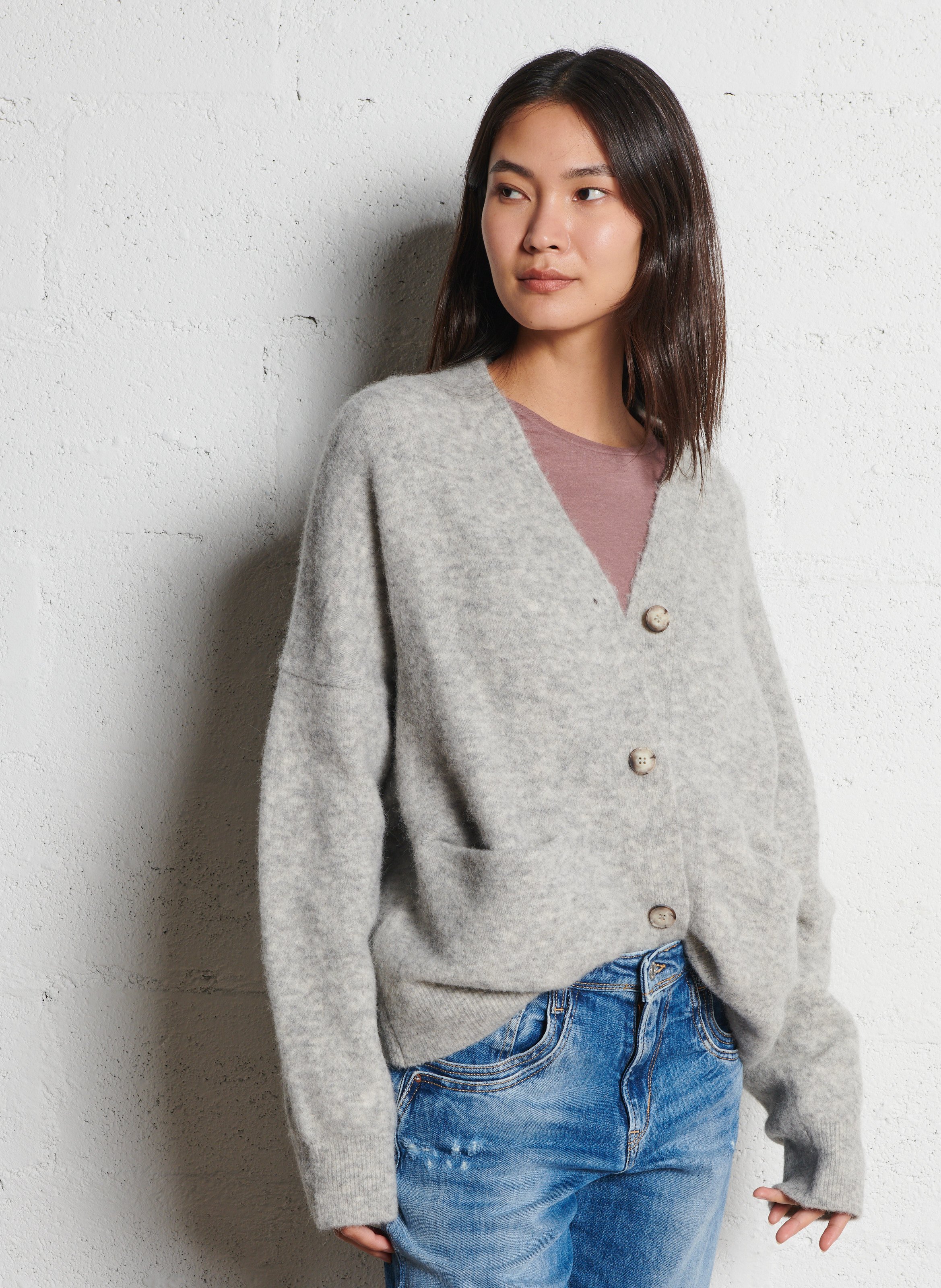 【COOR】 Hairy Alpaca V Neck Cardigan /追跡付 V-Neck Cardigan Boucle Alpaca - Earth | Dant