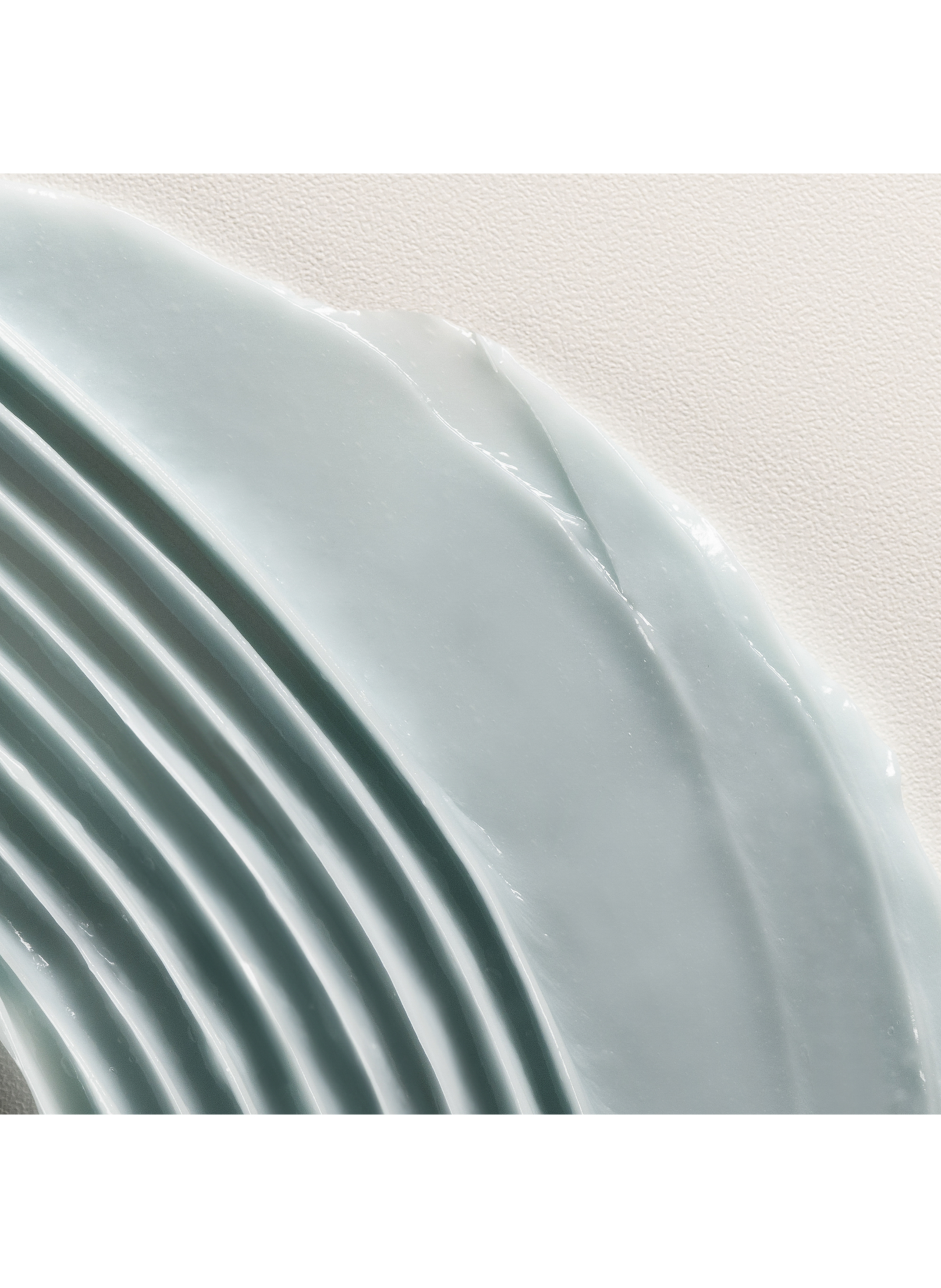 MINU Illuminating Protective Hair Mask for Colored Hair DAVINES No color