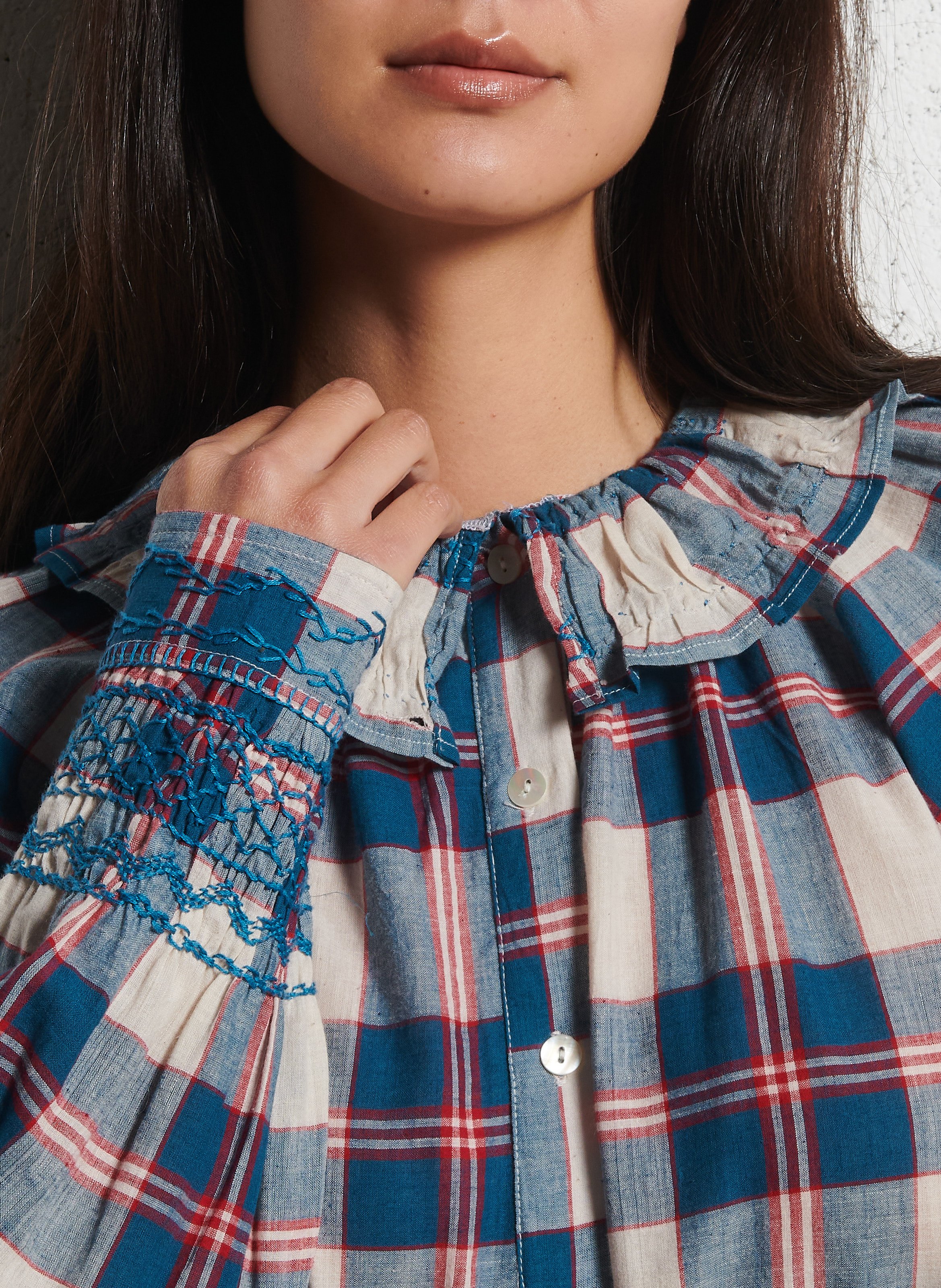 Rechte blouse met Peter Pan-kraag in ruitjespatroon V DE VINSTER Blauw