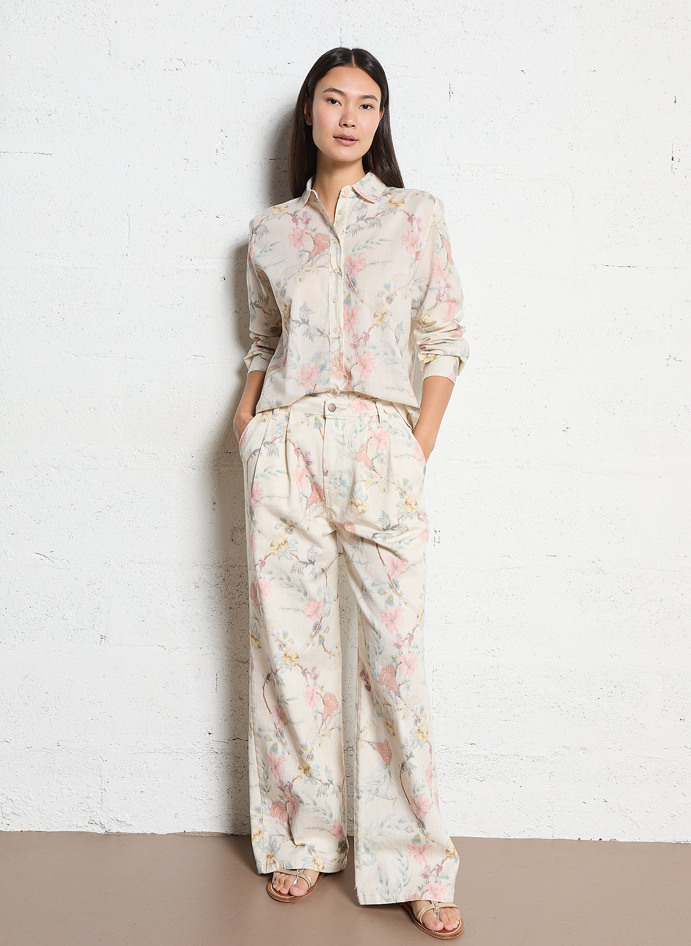 Hoch taillierte Hose mit Faltenmuster MAISON HOTEL Rosa