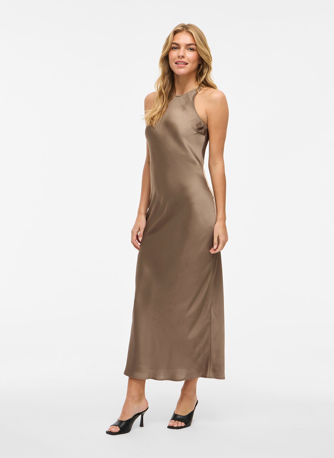 Langes, satiniertes Kleid mit Rundhalsausschnitt VILA Braun