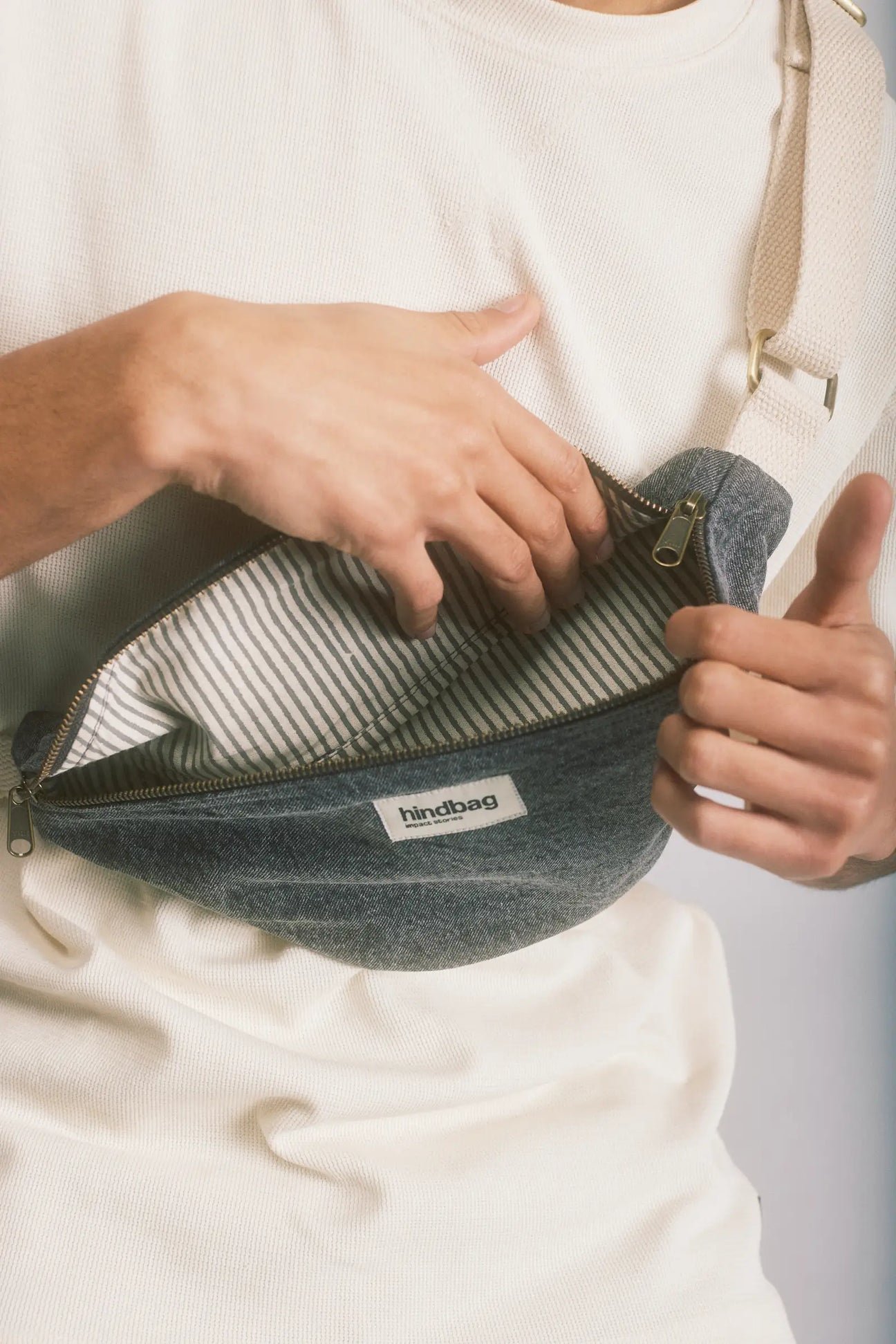 Cotton waist bag Grey