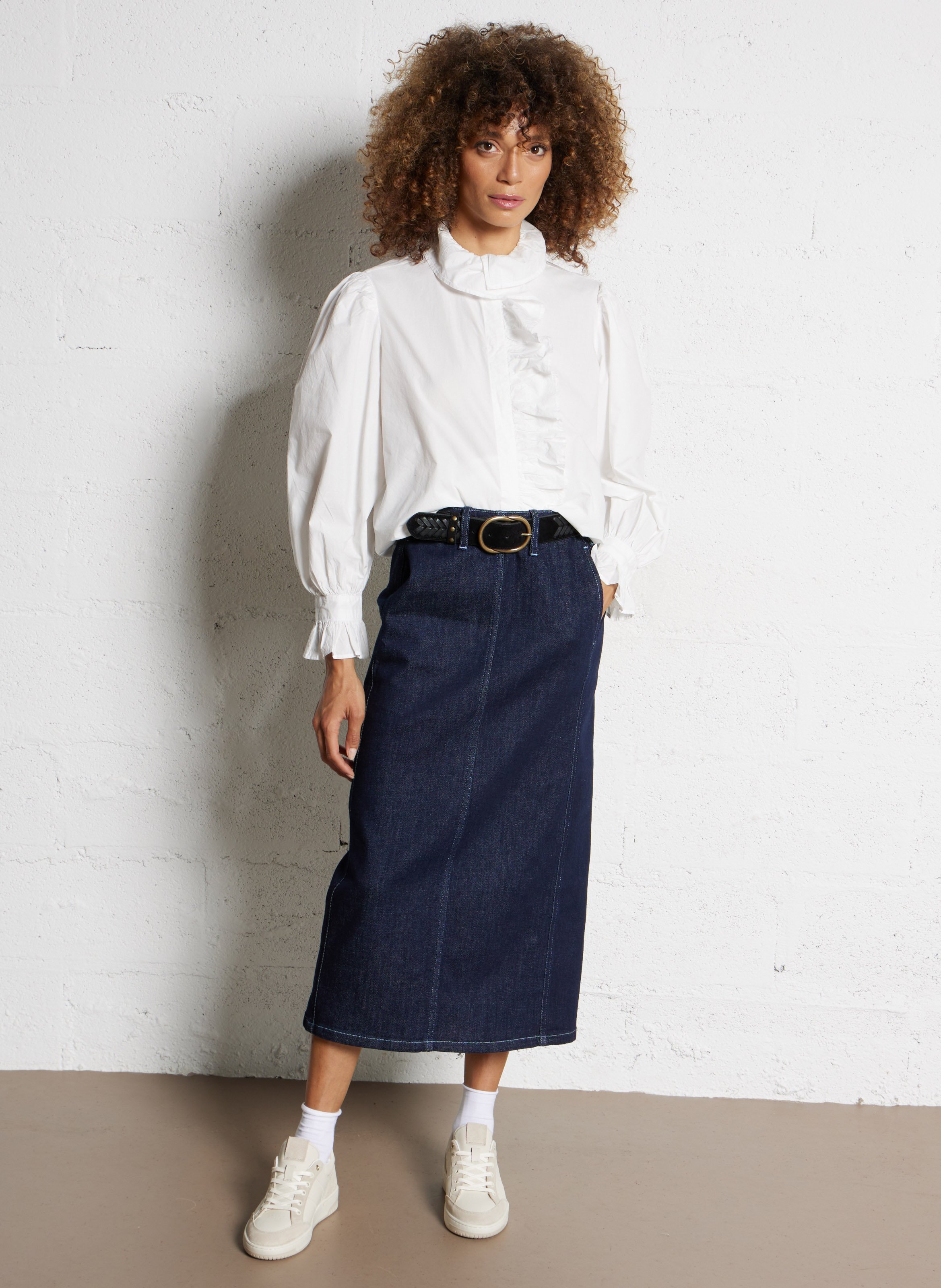 Camisa de algodón con cuello con volante FEEKA Blanco