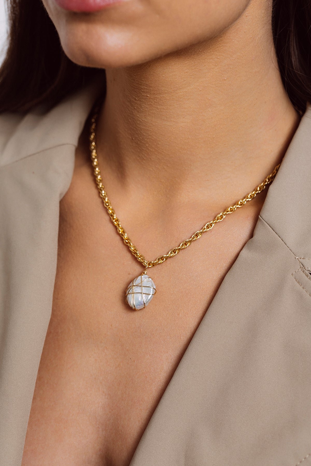 Selene chain YAY Golden