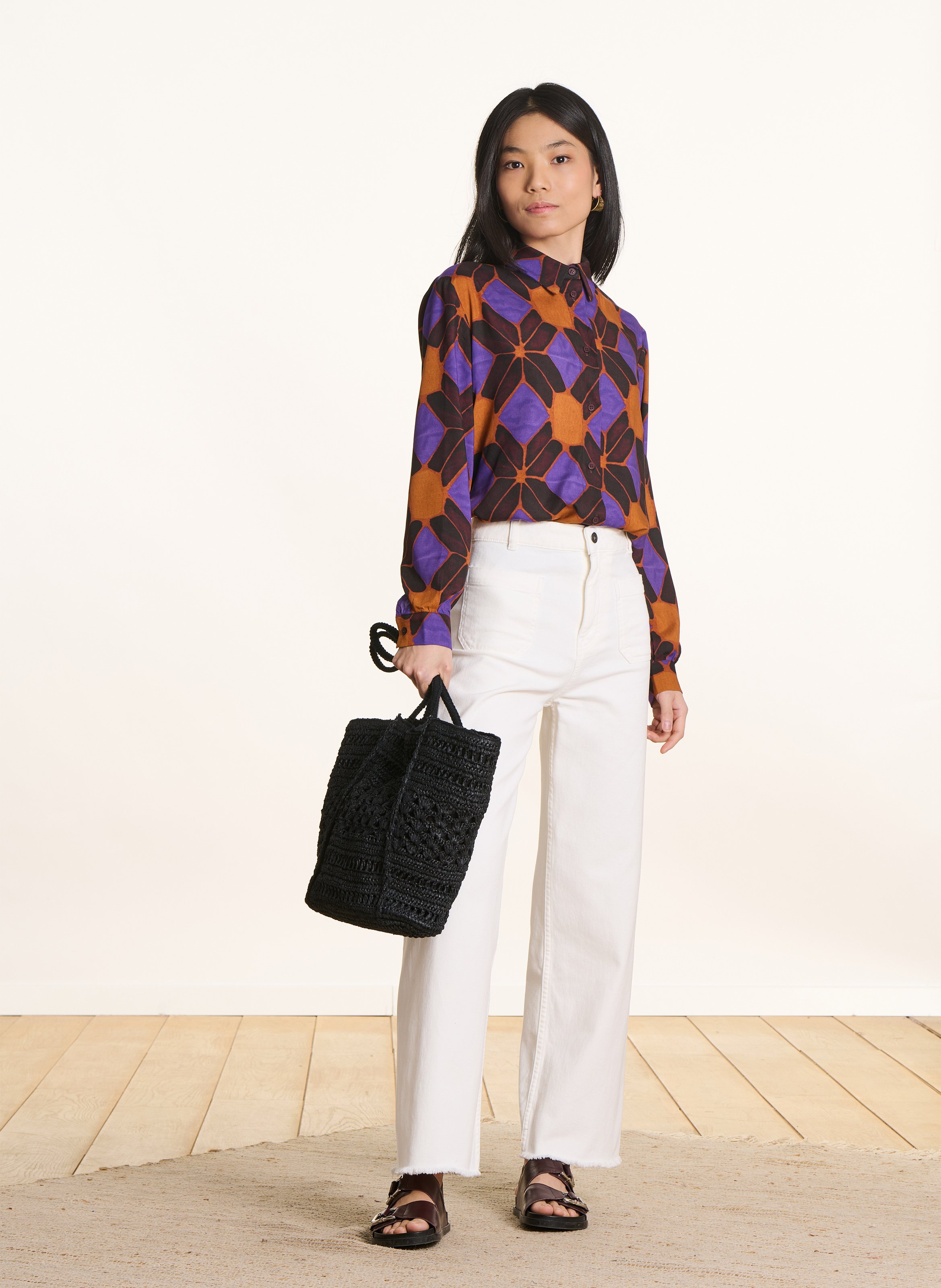 Oversize-Bluse mit klassischem Kragen und Print LA FEE MARABOUTEE Mehrfarbig