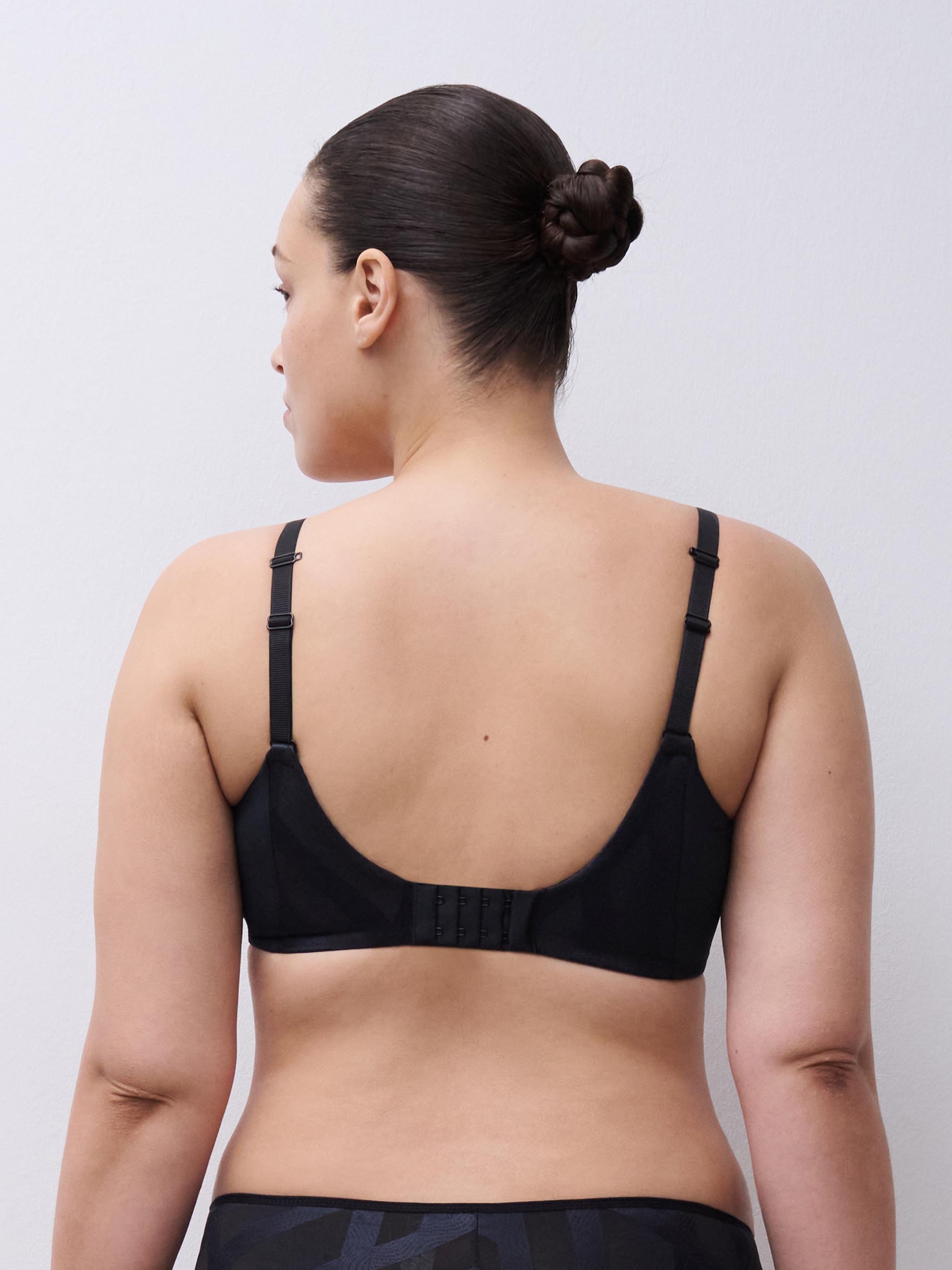 Moulded full-cup bra CHANTELLE Black