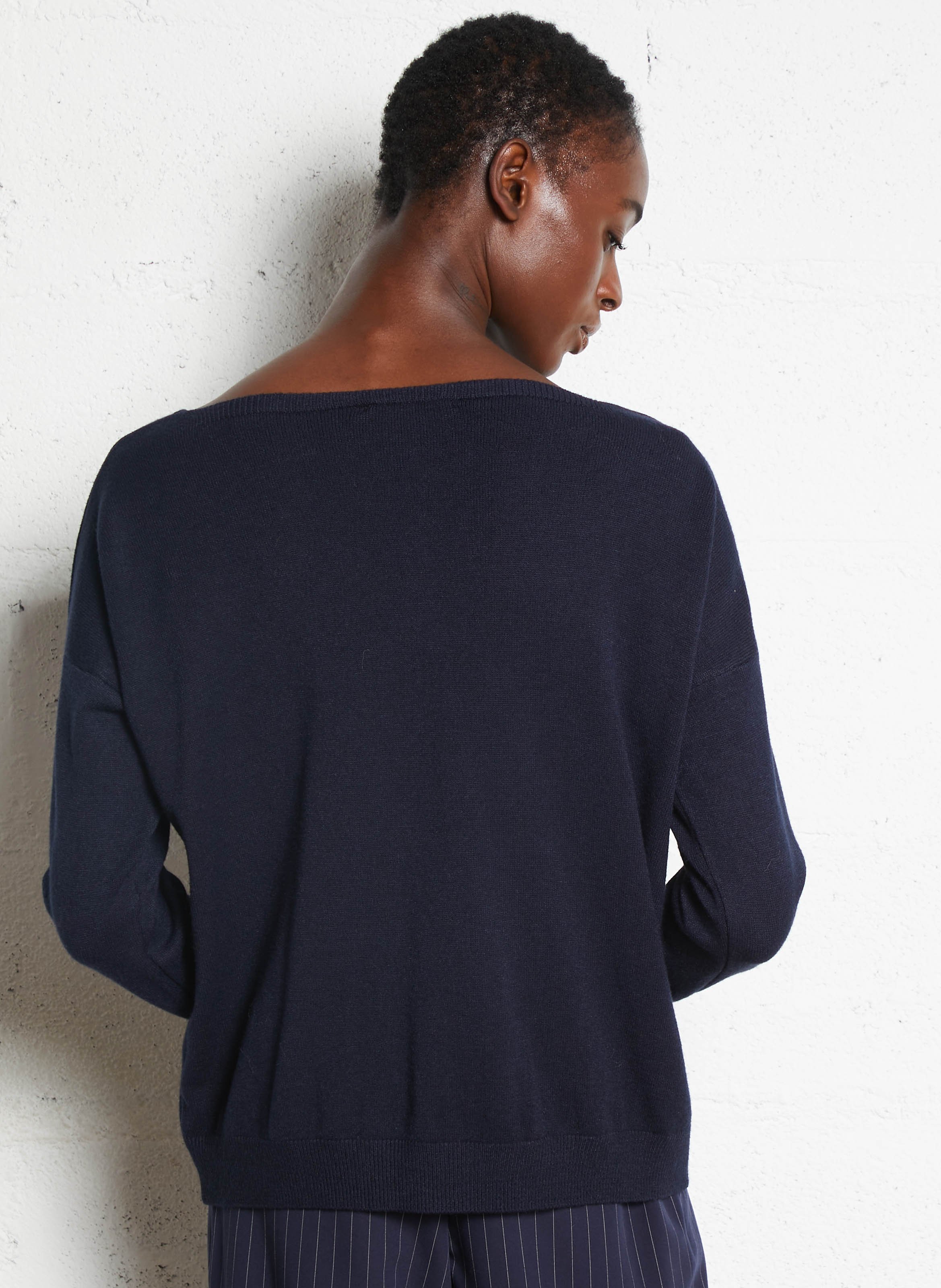 Pull droit col V uni PLEASE Bleu