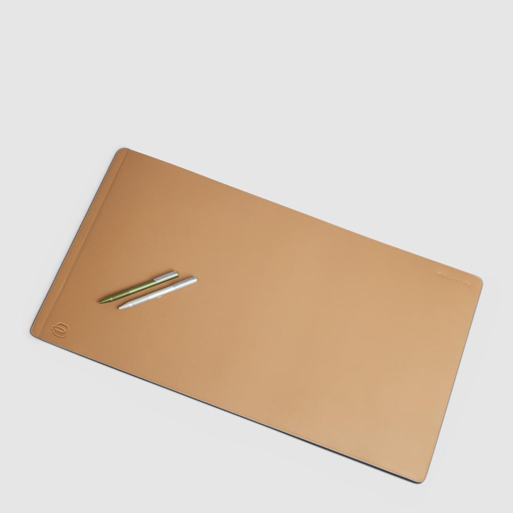 Leather desk pad PIQUADRO Brown