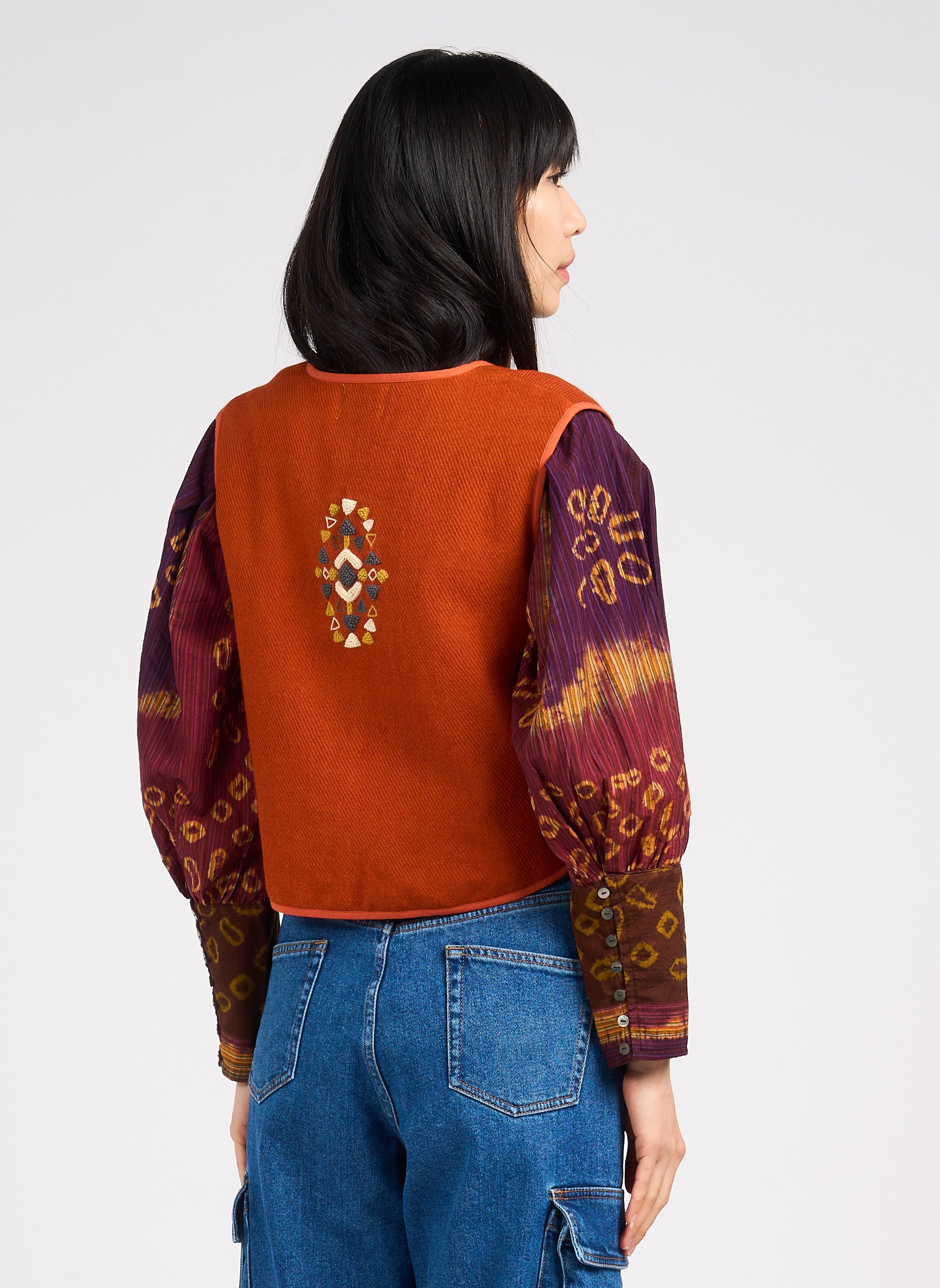 Short wool embroidered bolero V DE VINSTER Red