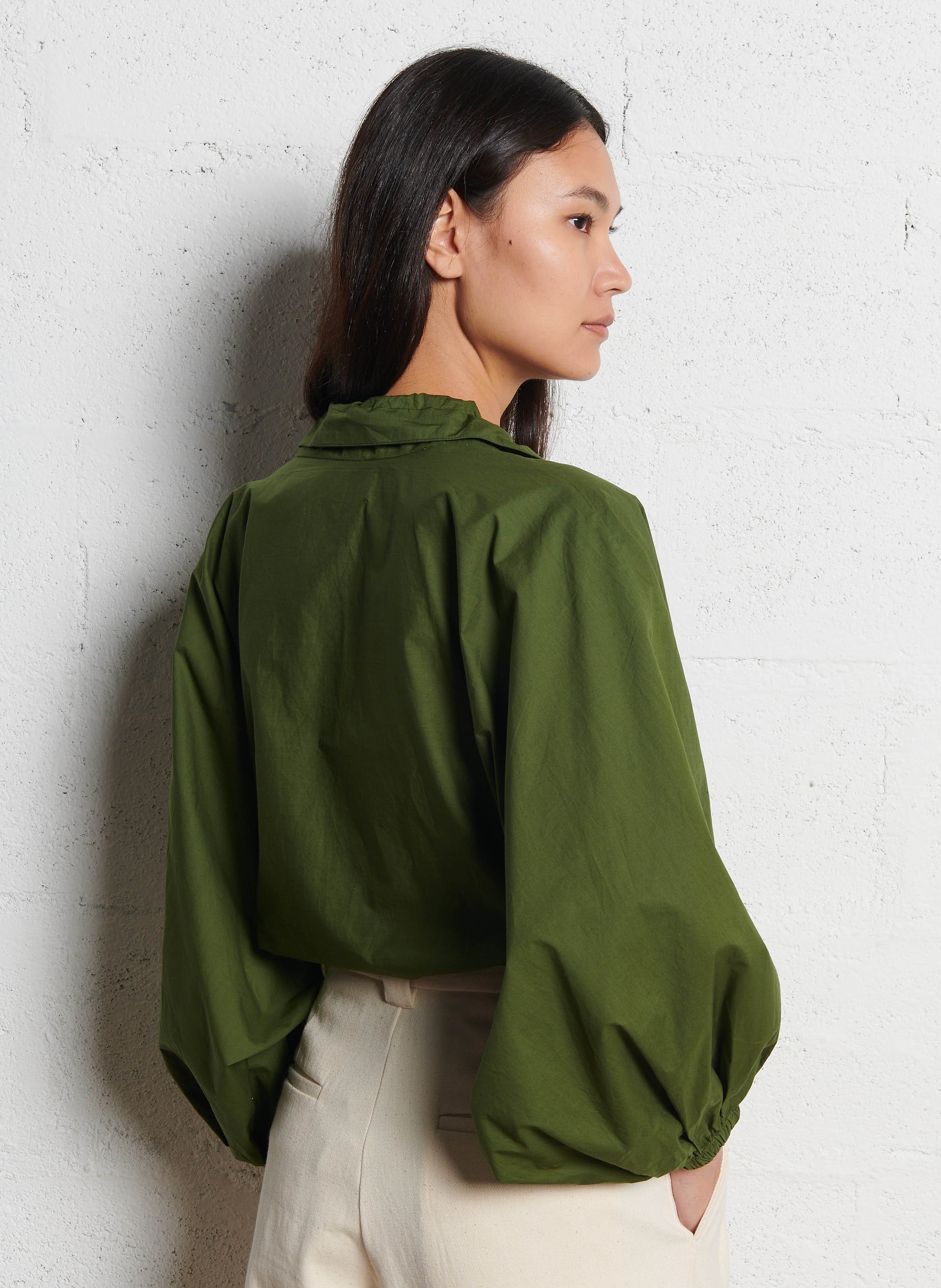 Loose-fitting plain cotton blouse V DE VINSTER Khaki