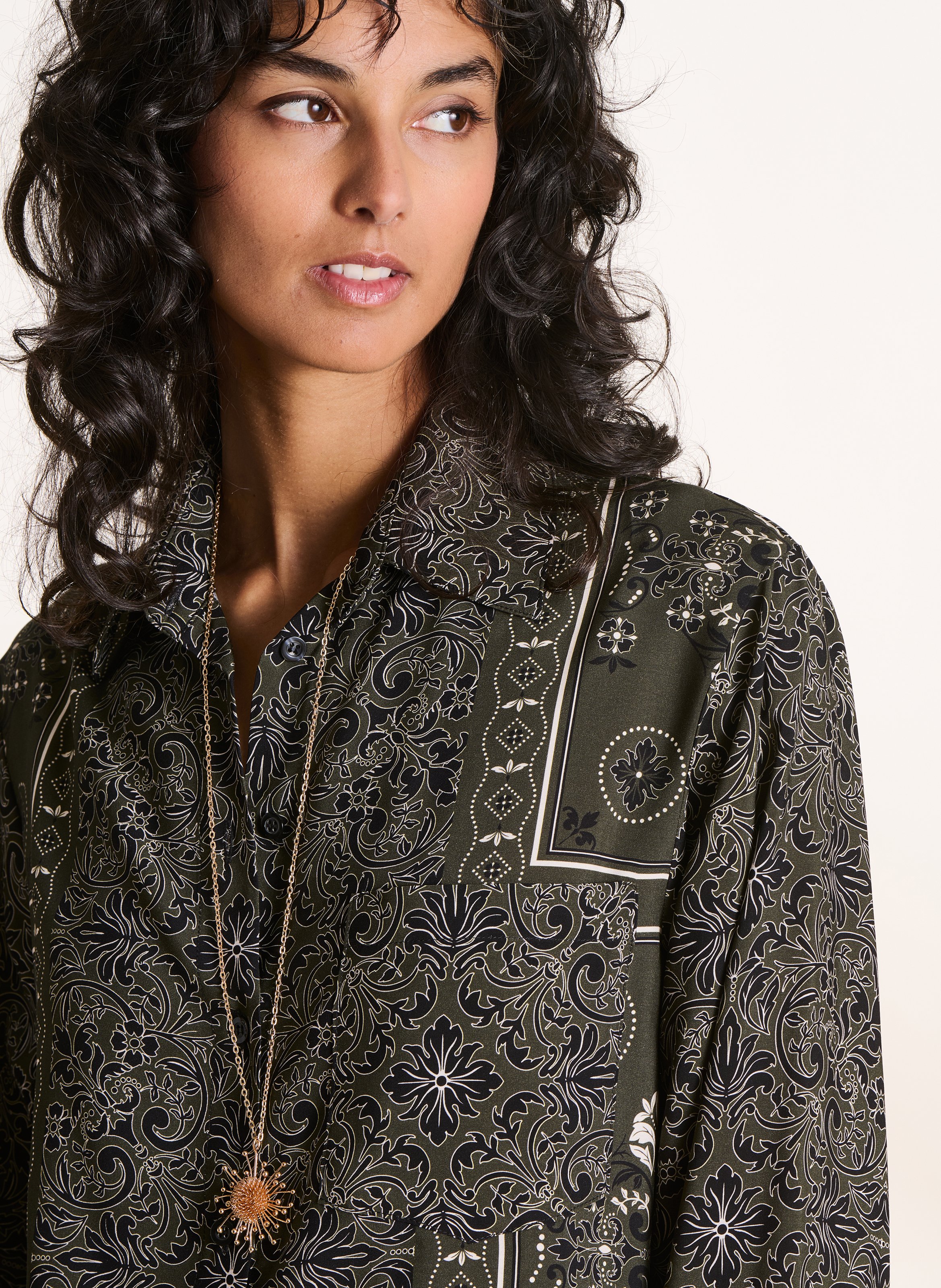 Chemise droite col classique LA FEE MARABOUTEE Vert