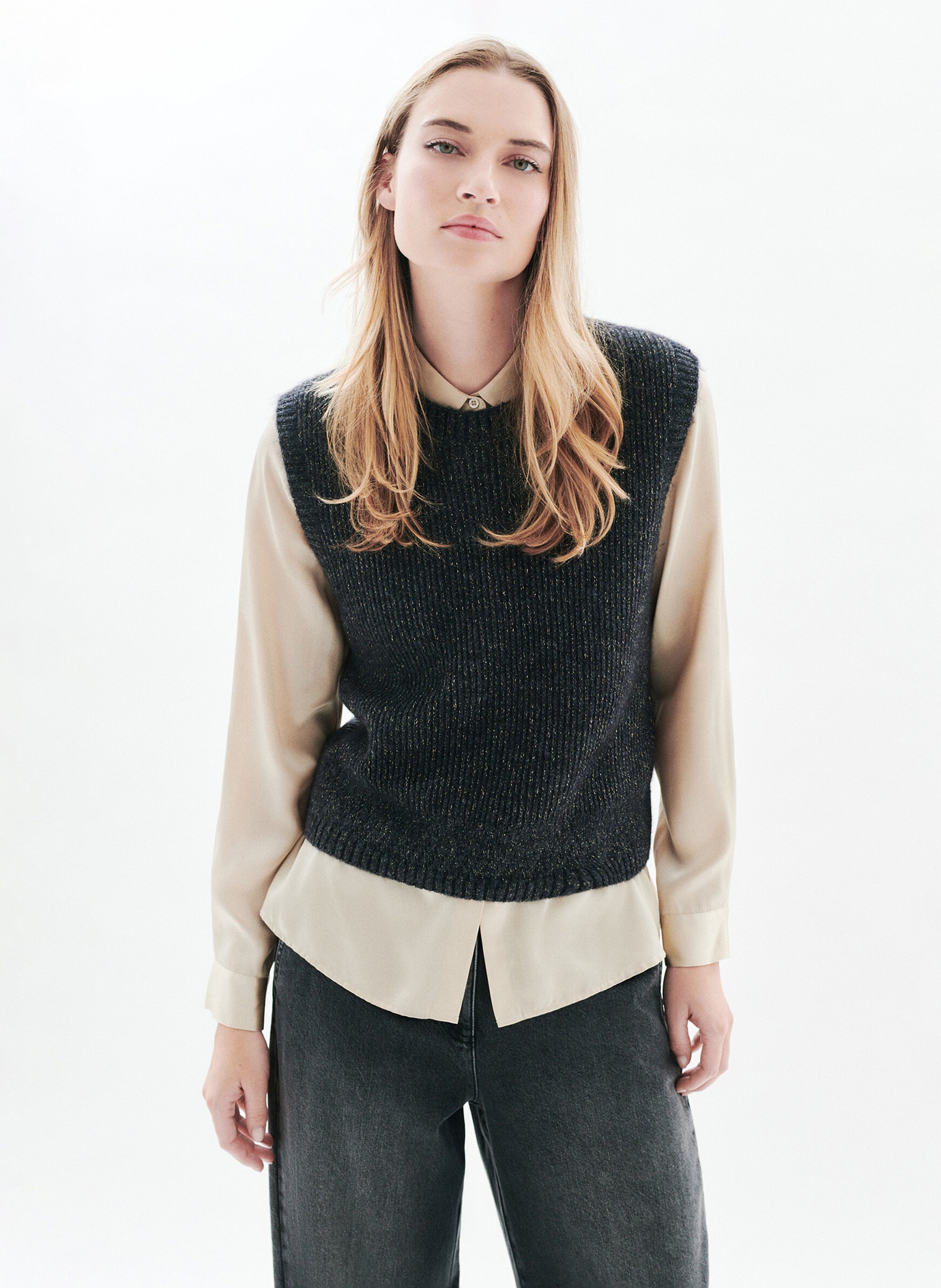 Sleeveless top with metallic detail CAROLL