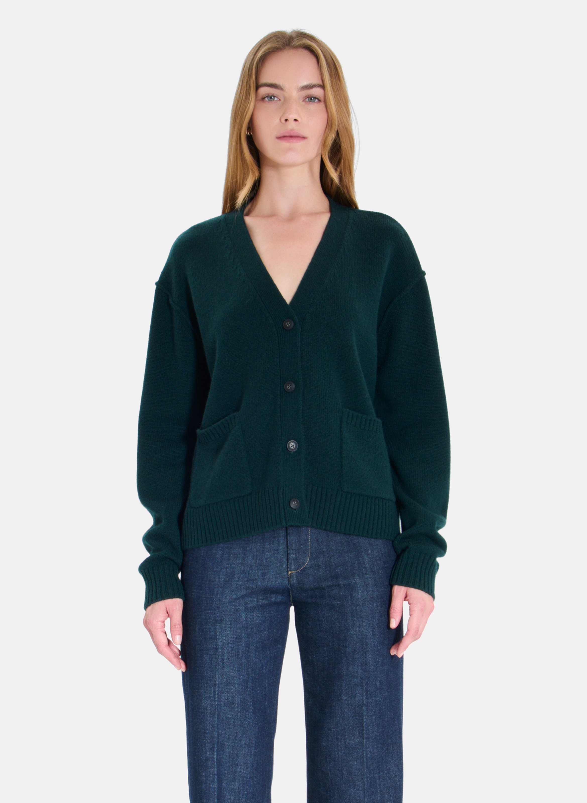 Gerade geschnittene Strickjacke aus Wolle mit Knöpfen ZAPA Grun