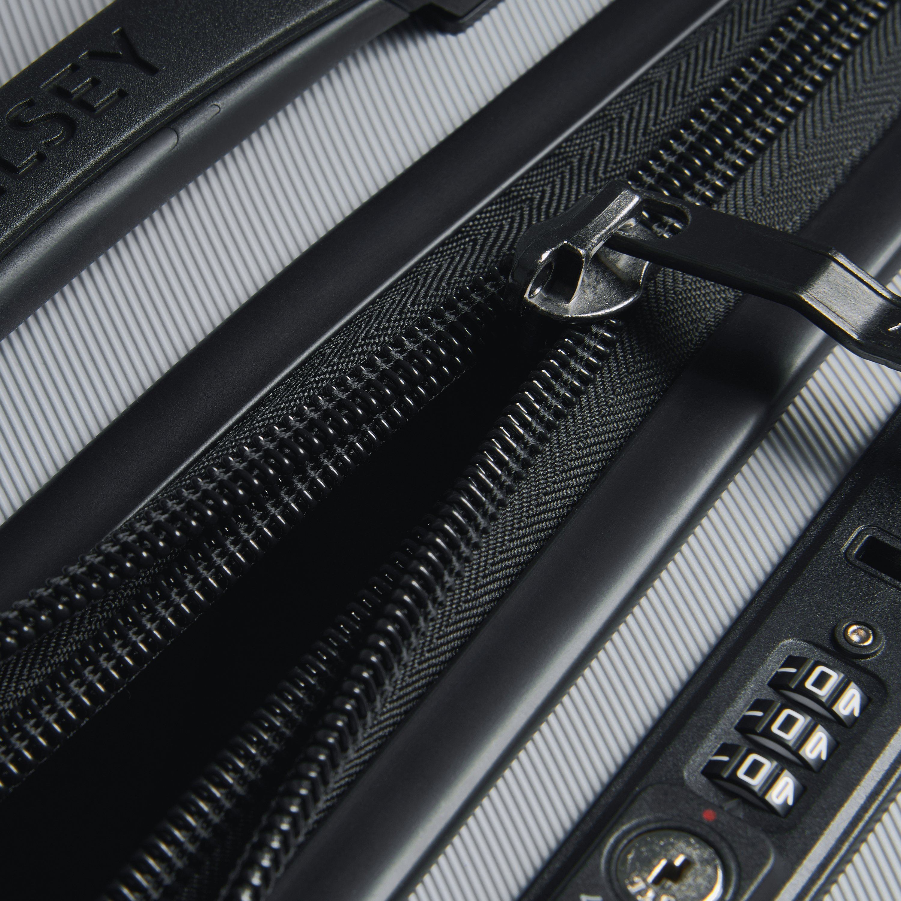Rigid hold suitcase DELSEY PARIS Grey
