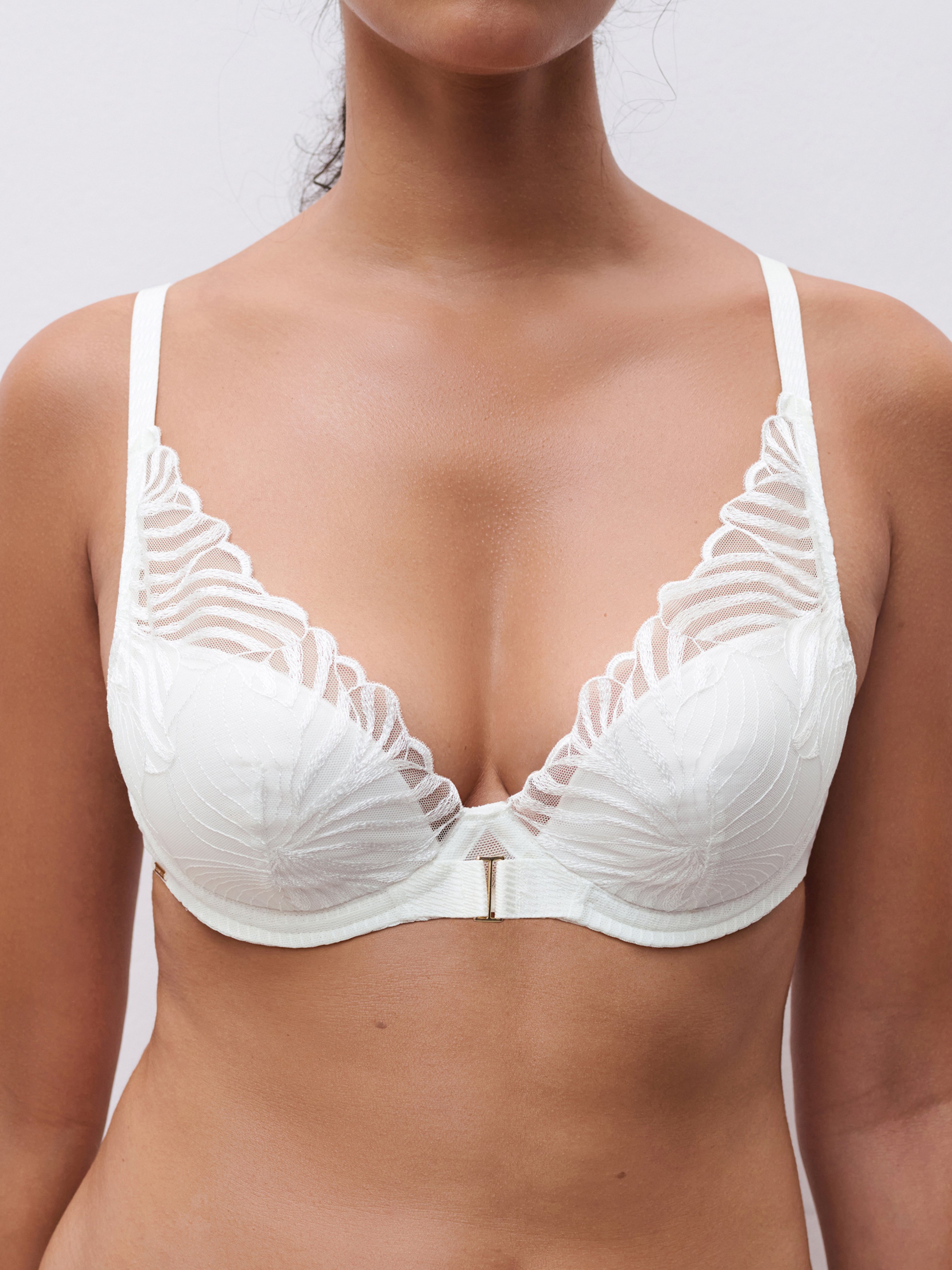 Plunging padded bra with embroidery CHANTELLE Beige